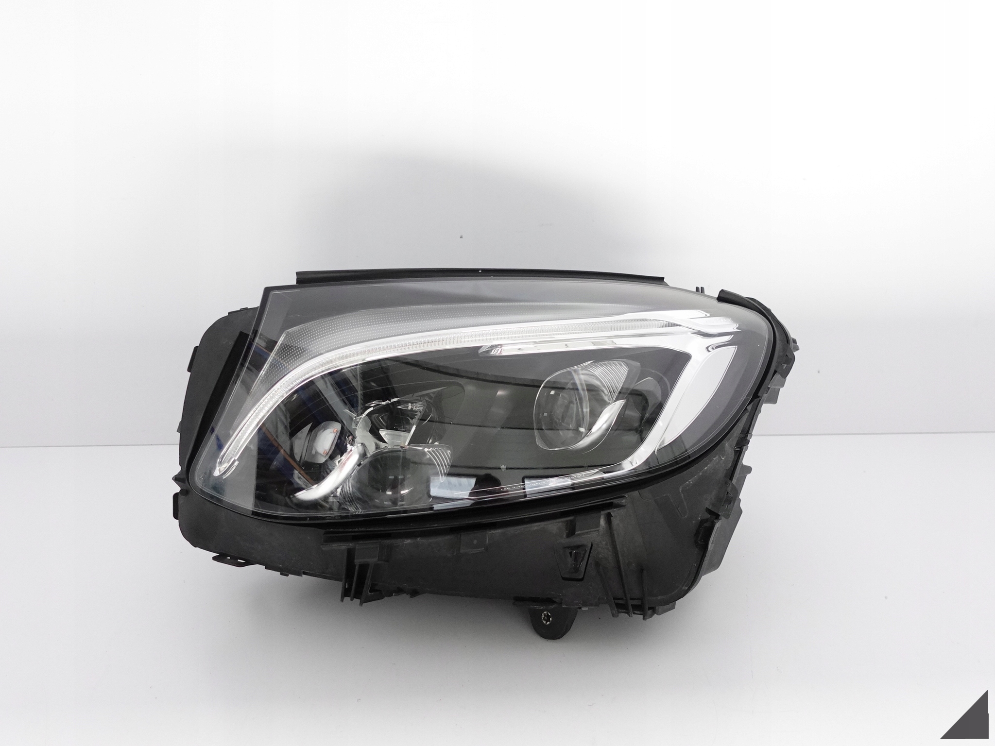 MERCEDES GLC X253 C253 15-19 FULL LED ILS INTELLIGENT LIGHT SYSTEM LAMPA EU MERCEDES GLC X253 C253 15-19 FULL LED ILS INTELLIGENT LIGHT SYSTEM LAMPA EU
