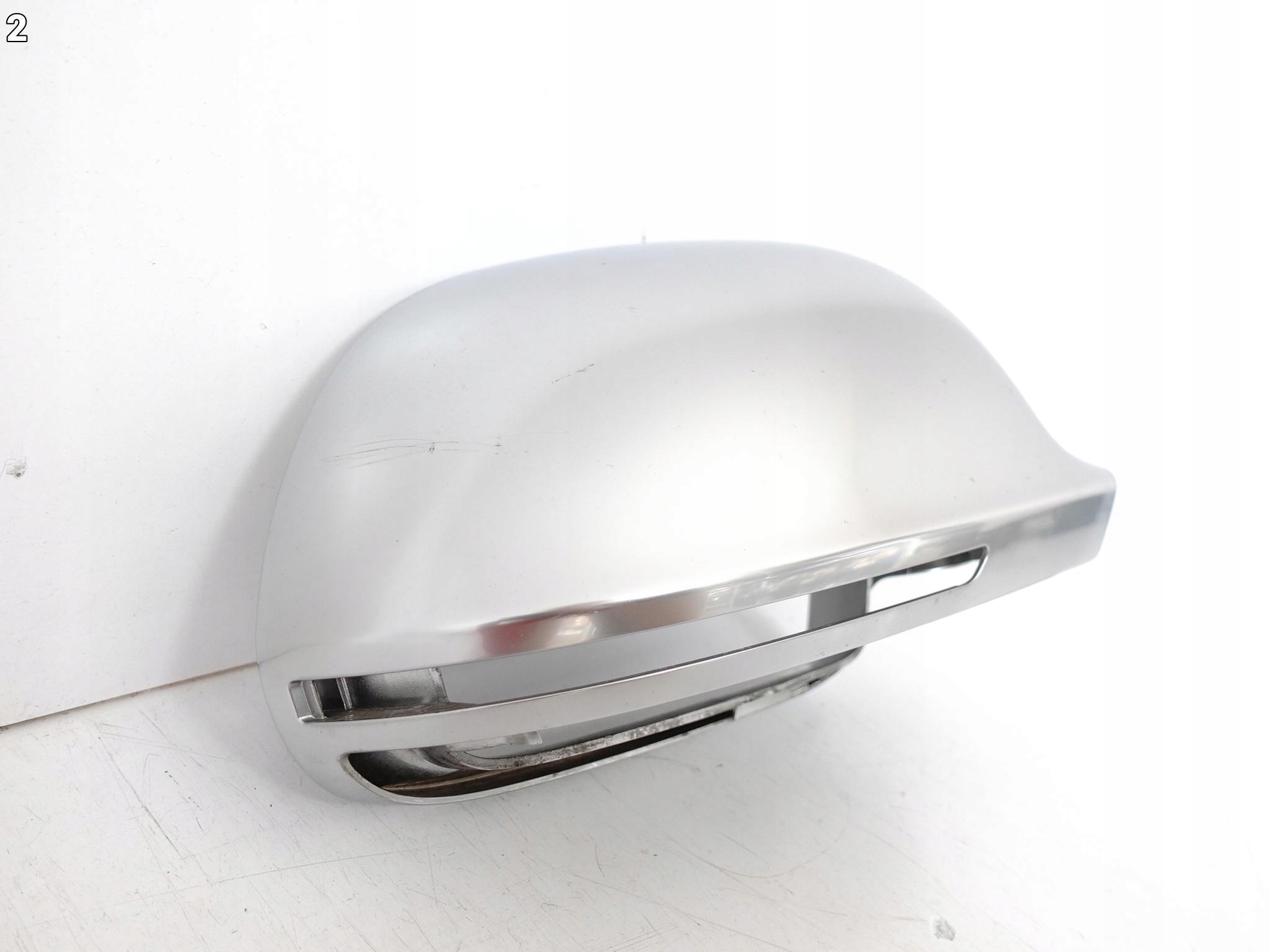 AUDI S5 A5 8T0 07-11 A6 S6 4F0 A3 S3 8P0 LUSTERKO OBUDOWA ALUMINIUM PRAWE AUDI S5 A5 8T0 07-11 A6 S6 4F0 A3 S3 8P0 LUSTERKO OBUDOWA ALUMINIUM PRAWE - obrazek 3