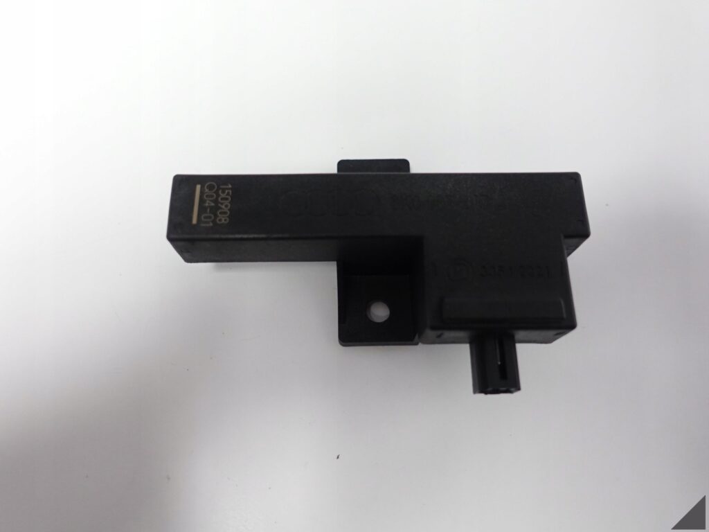 AUDI A7 S7 4G8 LIFT 10-18 VW TOUAREG II 7P6 MODUŁ ANTENA KESSY KEYLESS GO AUDI A7 S7 4G8 LIFT 10-18 VW TOUAREG II 7P6 MODUŁ ANTENA KESSY KEYLESS GO