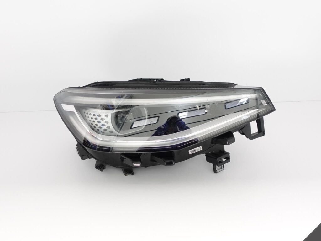 VW ID.4 11B 20- LAMPA IQ.LIGHT FULL LED EU B.ŁADNA VW ID.4 11B 20- LAMPA IQ.LIGHT FULL LED EU B.ŁADNA