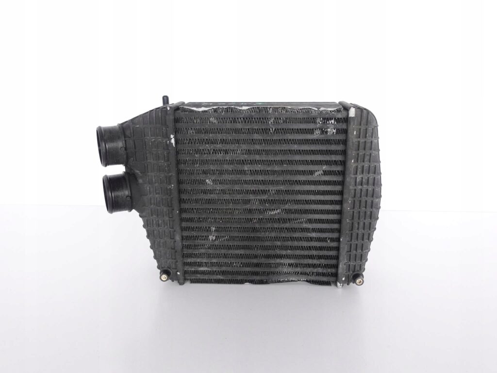 MASERATI GHIBLI QUATTROPORTE 13- INTERCOOLER LEWY MASERATI GHIBLI QUATTROPORTE 13- INTERCOOLER LEWY