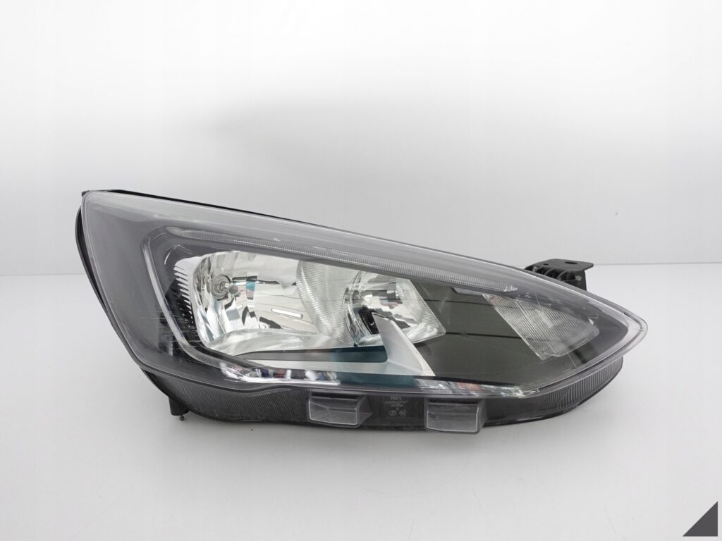 FORD FOCUS IV MK4 18- LAMPA ZWYKŁA+LED PRAWA EU FORD FOCUS IV MK4 18- LAMPA ZWYKŁA+LED PRAWA EU
