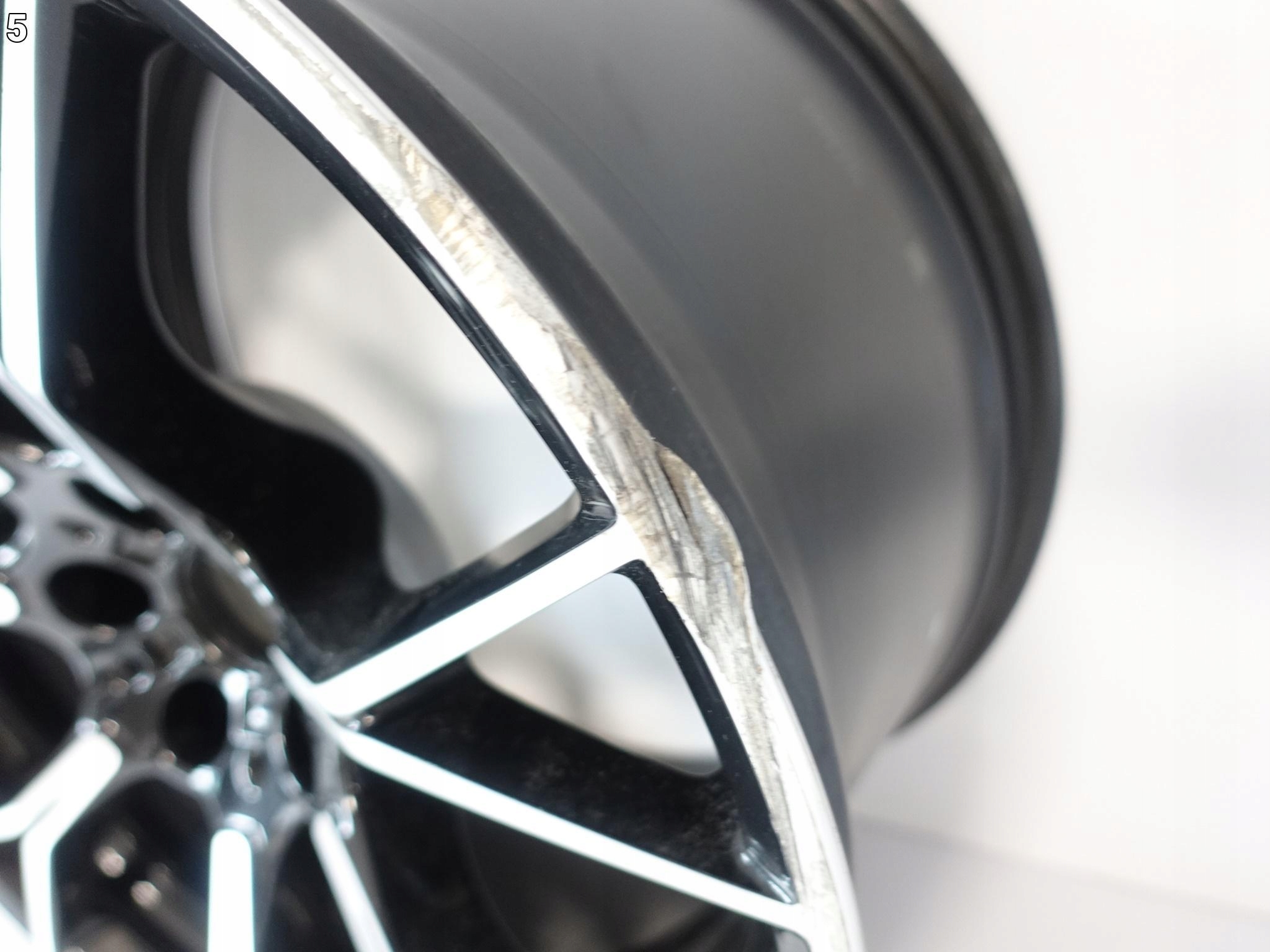BMW M5 F90 COMPETITION FELGA BLACK UNI 10,5×20 ET28 5×112 BMW M5 F90 COMPETITION FELGA BLACK UNI 10,5x20 ET28 5x112 - obrazek 6