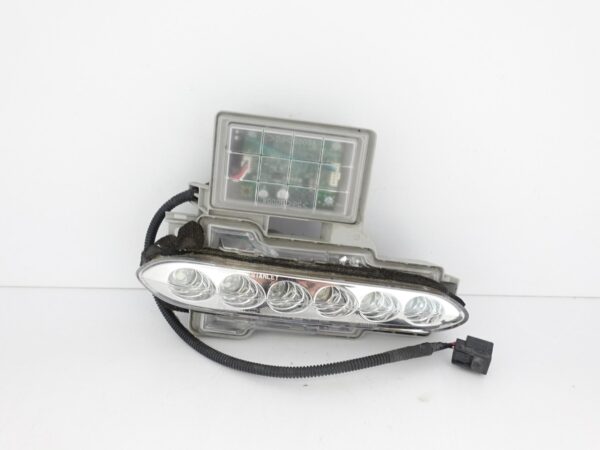 NISSAN GT-R GTR LIFT 12-16 HALOGEN LED DRL PRAWY W ZDERZAK PRZÓD NISSAN GT-R GTR LIFT 12-16 HALOGEN LED DRL PRAWY W ZDERZAK PRZÓD