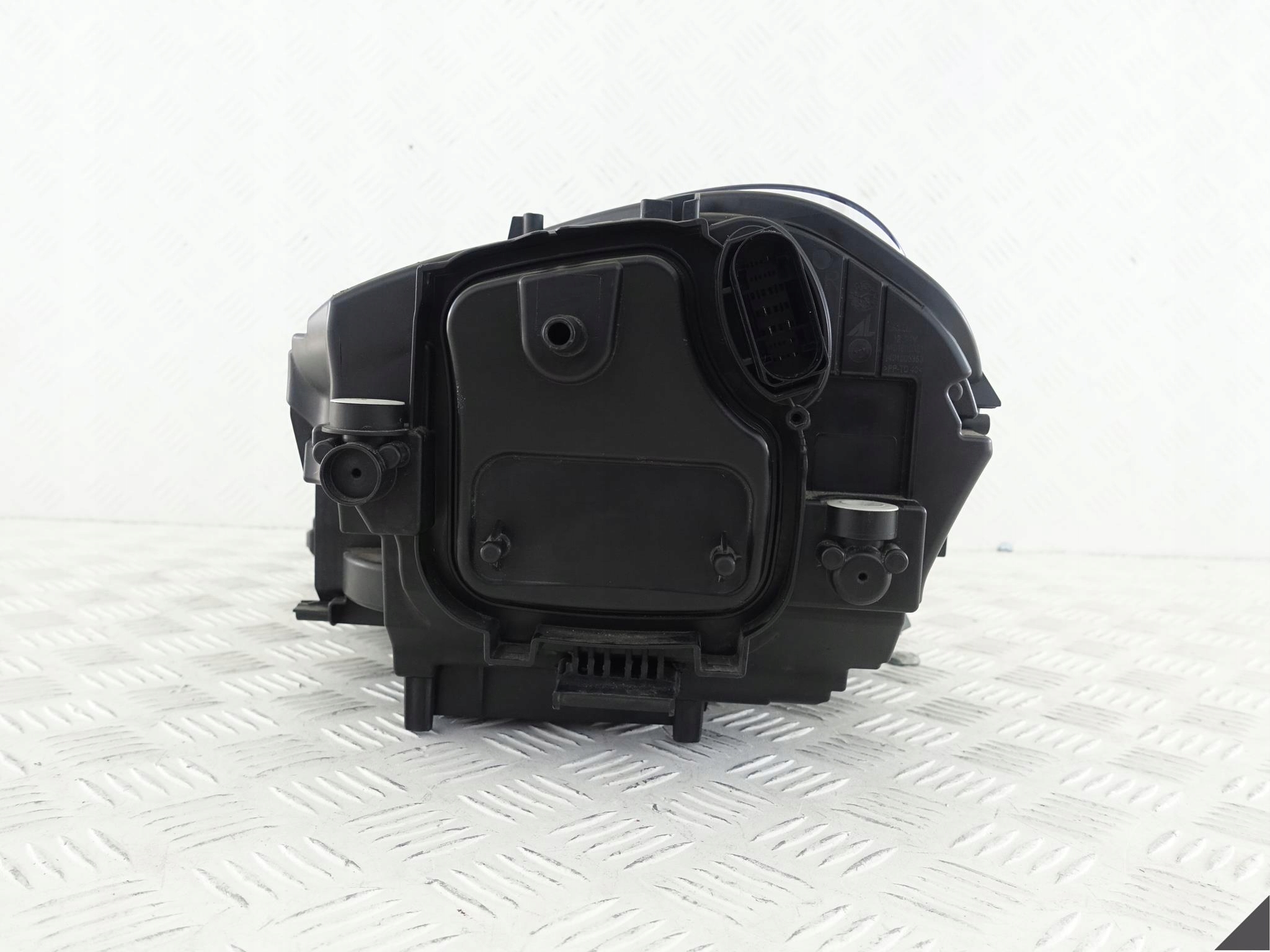 PORSCHE MACAN 95B LIFT 18- FULL LED PRAWA EUROPA LAMPA PORSCHE MACAN 95B LIFT 18- FULL LED PRAWA EUROPA LAMPA - obrazek 7