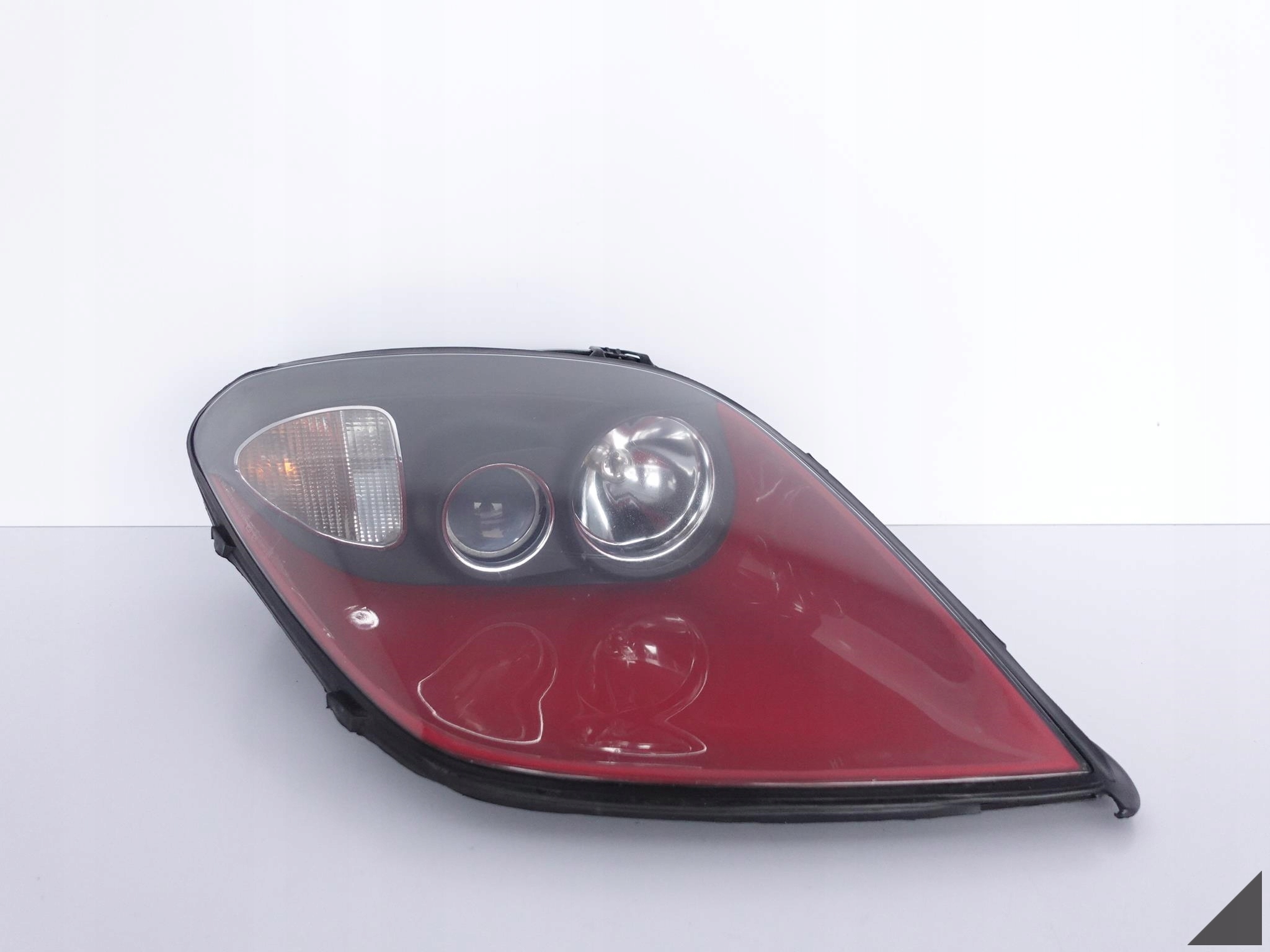 FERRARI 550 MARANELLO 96-02 LAMPA PRAWA H7+H1 EU FERRARI 550 MARANELLO 96-02 LAMPA PRAWA H7+H1 EU