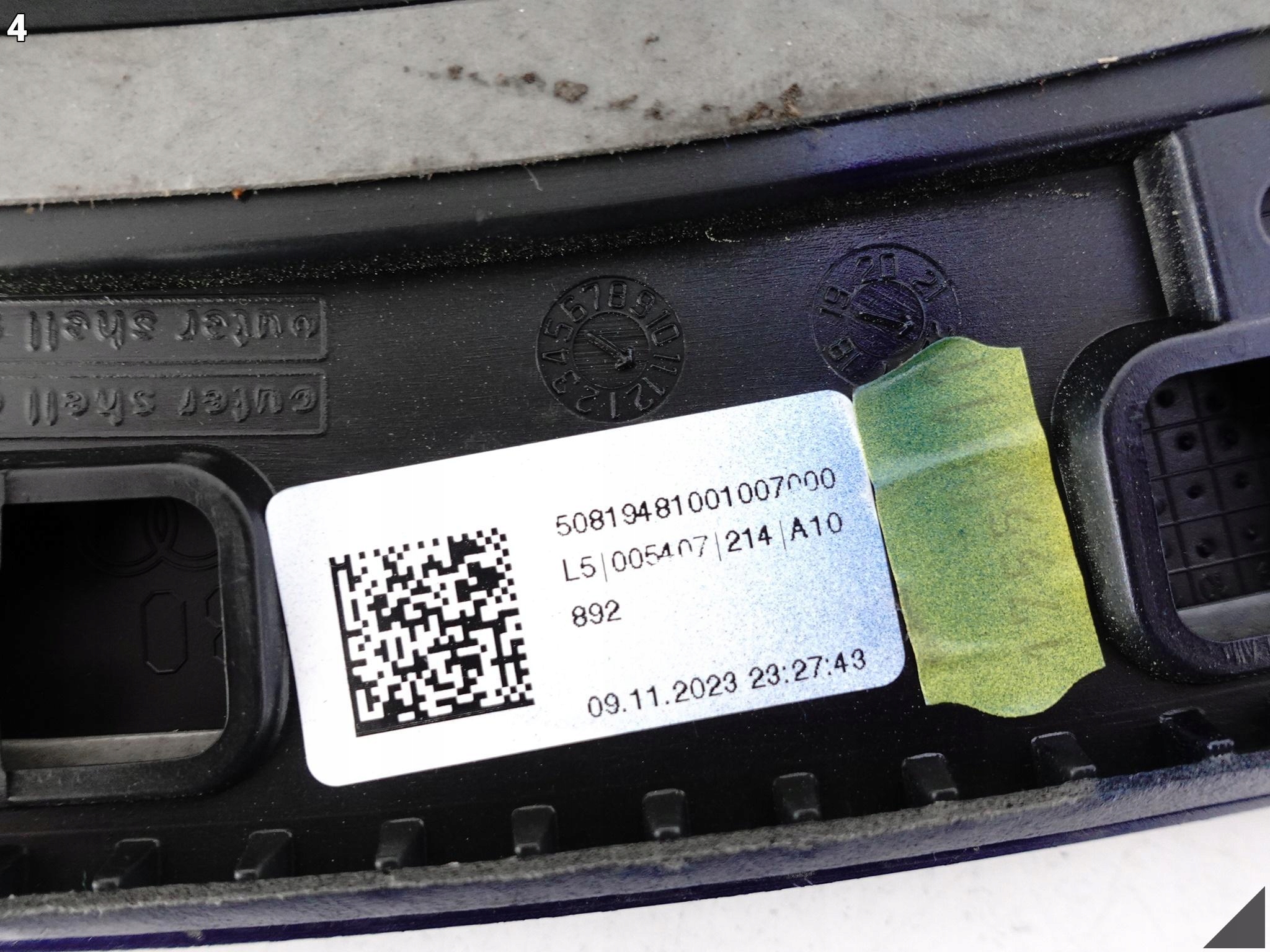 AUDI E-TRON 4KE S-LINE LISTWA NA DRZWI PRAWA TYŁ 4KE854820 AUDI E-TRON 4KE S-LINE LISTWA NA DRZWI PRAWA TYŁ 4KE854820 - obrazek 5