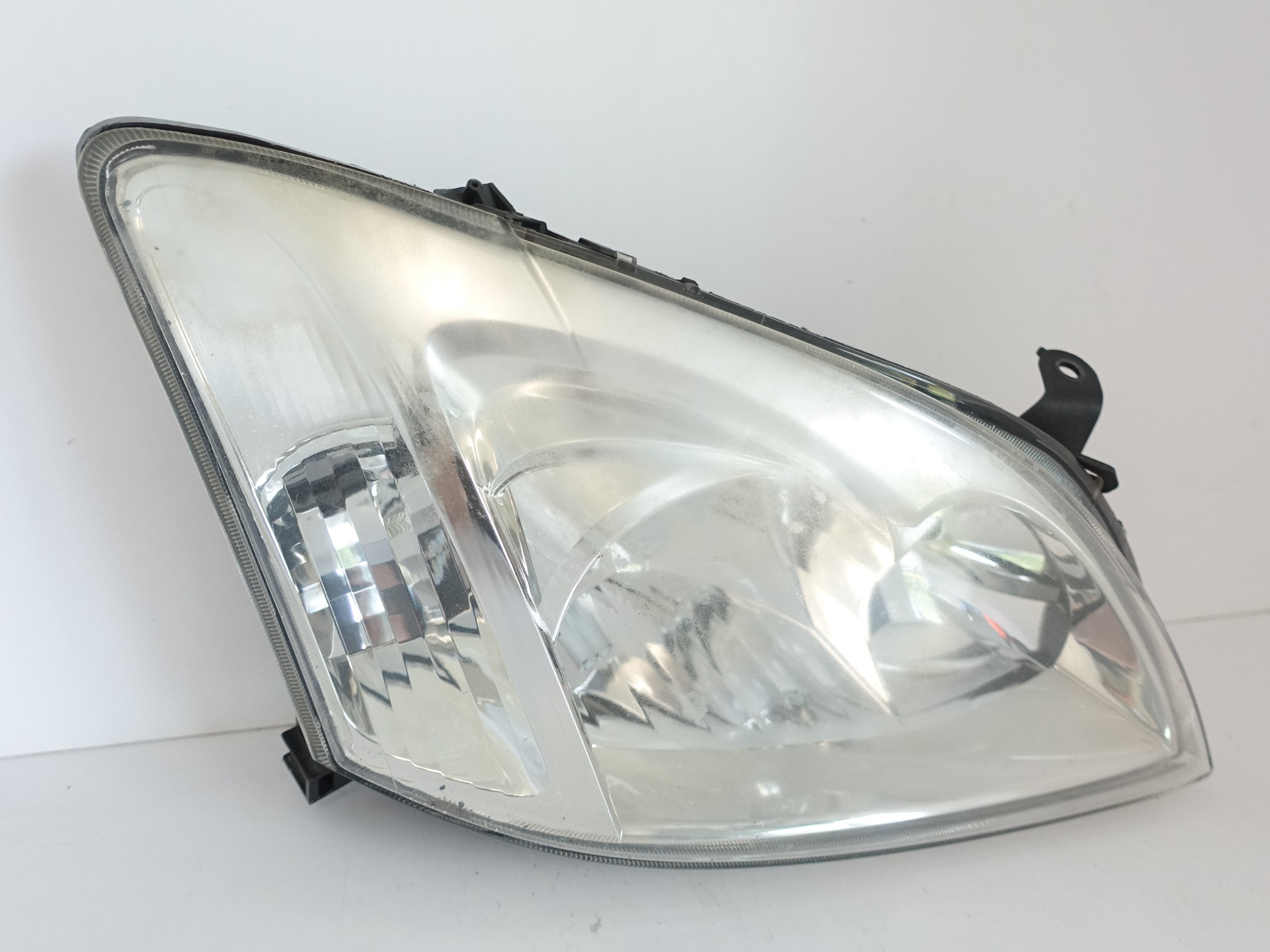 TOYOTA COROLLA E12 IX 9 HB 02-04 LAMPA H7 ZWYKŁA PRAWA PRZÓD EU TOYOTA COROLLA E12 IX 9 HB 02-04 LAMPA H7 ZWYKŁA PRAWA PRZÓD EU - obrazek 2