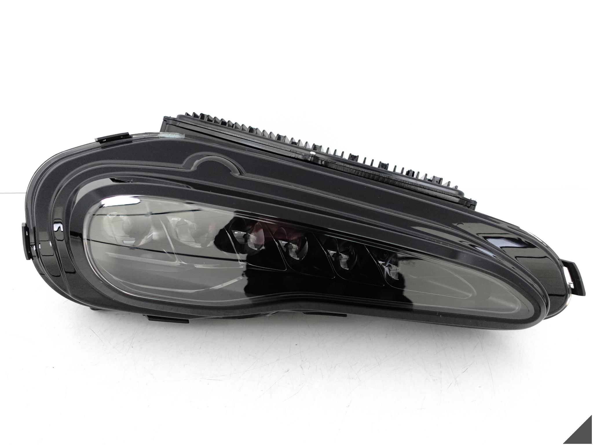 MCLAREN ARTURA 21- LAMPA HEADLIGHT FULL LED PRAWA PRZÓD (UK – ANGIELSKA) MCLAREN ARTURA 21- LAMPA HEADLIGHT FULL LED PRAWA PRZÓD (UK - ANGIELSKA)