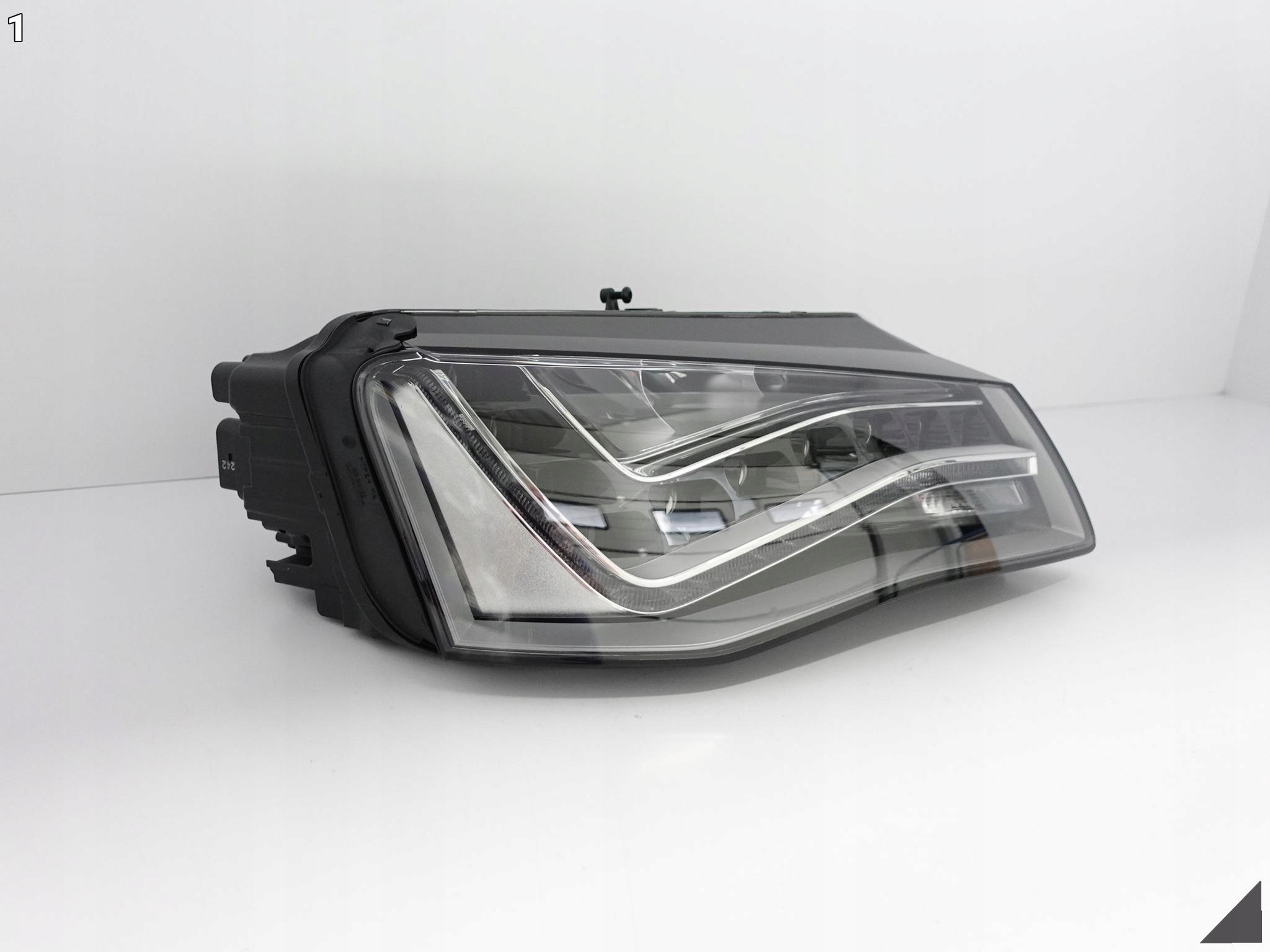AUDI A8 S8 D4 4H0 09-13 FULL LED LAMPA NOWA HELLA AUDI A8 S8 D4 4H0 09-13 FULL LED LAMPA NOWA HELLA - obrazek 2