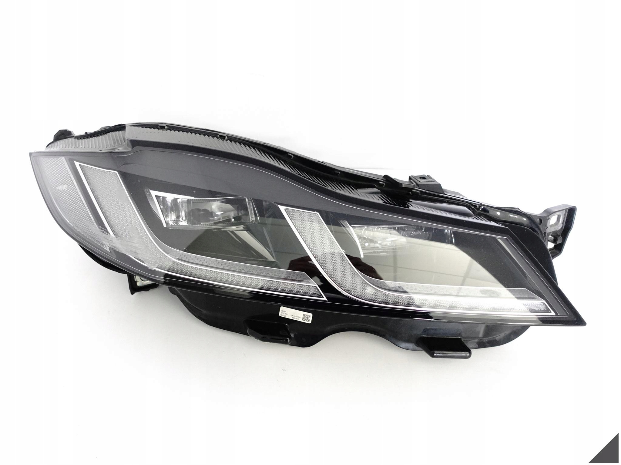 JAGUAR XF II X260 F-PACE X761 LIFT 20- LAMPA LOW FULL LED PRAWA PRZÓD EU JAGUAR XF II X260 F-PACE X761 LIFT 20- LAMPA LOW FULL LED PRAWA PRZÓD EU