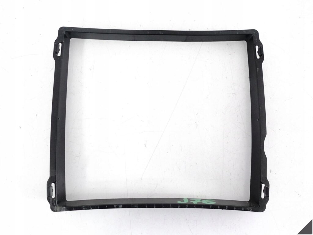 AUDI RS7 4G8 RS6 4G0 C7 14-18 RAMKA DODATKOWEJ CHŁODNICY WODY 4.0 TFSI LEWA AUDI RS7 4G8 RS6 4G0 C7 14-18 RAMKA DODATKOWEJ CHŁODNICY WODY 4.0 TFSI LEWA