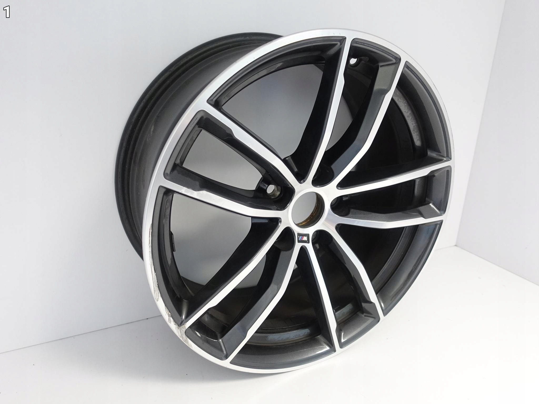 BMW 5 G30 G31 M-PAKIET 8Jx18 IS30 5×112 FELGA BMW 5 G30 G31 M-PAKIET 8Jx18 IS30 5x112 FELGA - obrazek 2