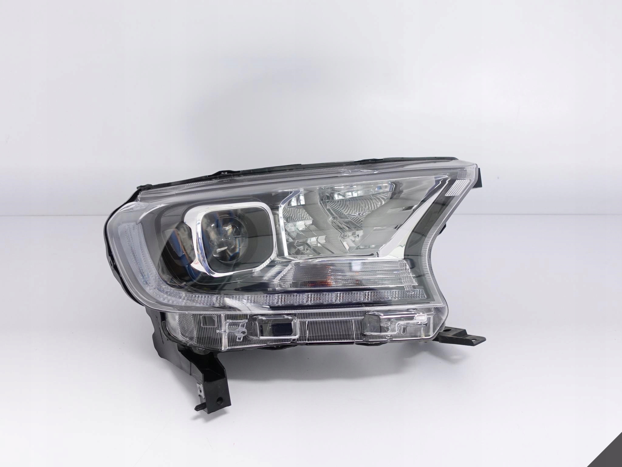 FORD RANGER V 5 LIFT 19- LAMPA FULL LED PRAWA EU FORD RANGER V 5 LIFT 19- LAMPA FULL LED PRAWA EU