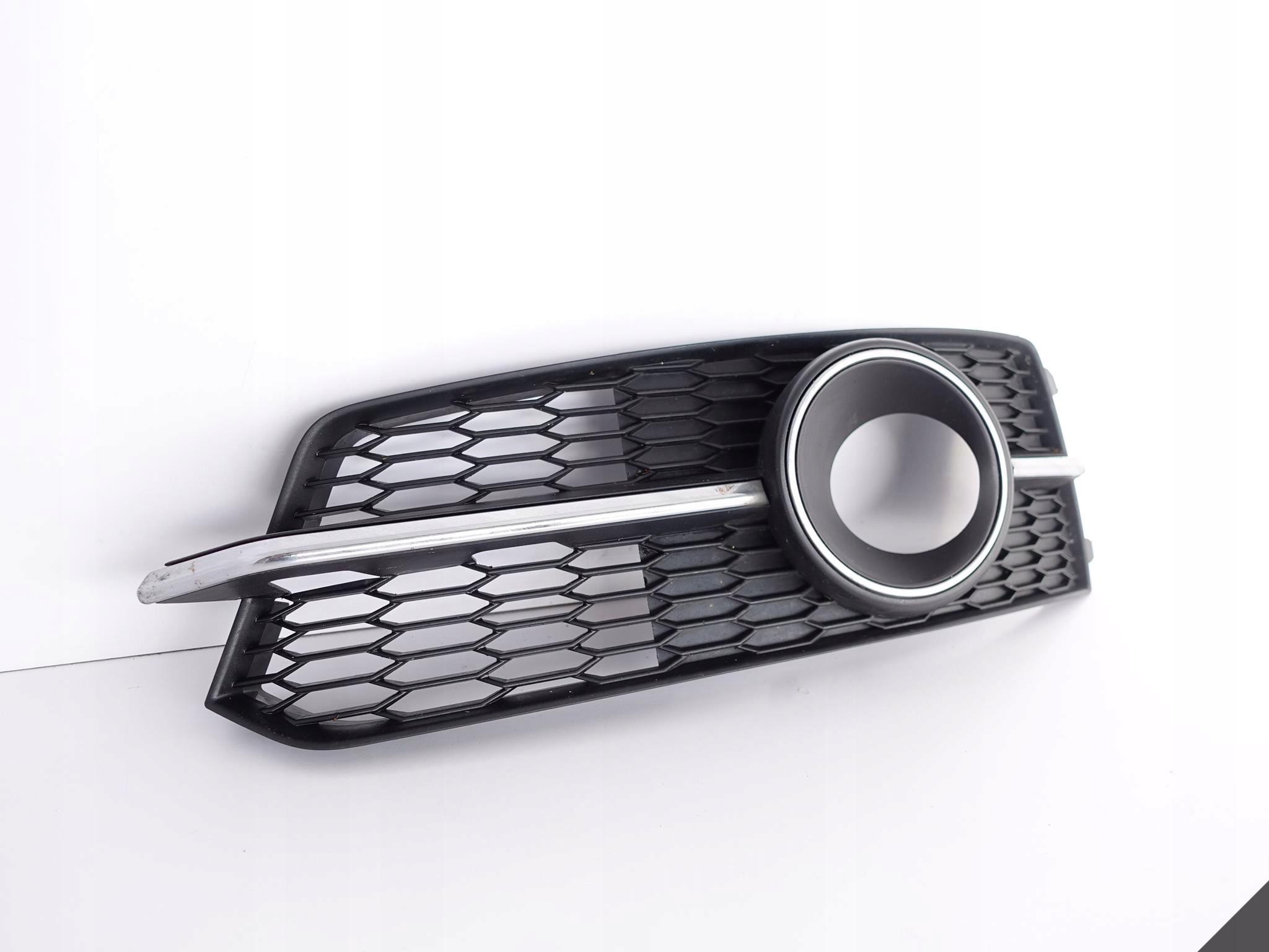 AUDI A6 C7 4G0 LIFT S-LINE 14-18 KRATKA LEWA AUDI A6 C7 4G0 LIFT S-LINE 14-18 KRATKA LEWA - obrazek 2