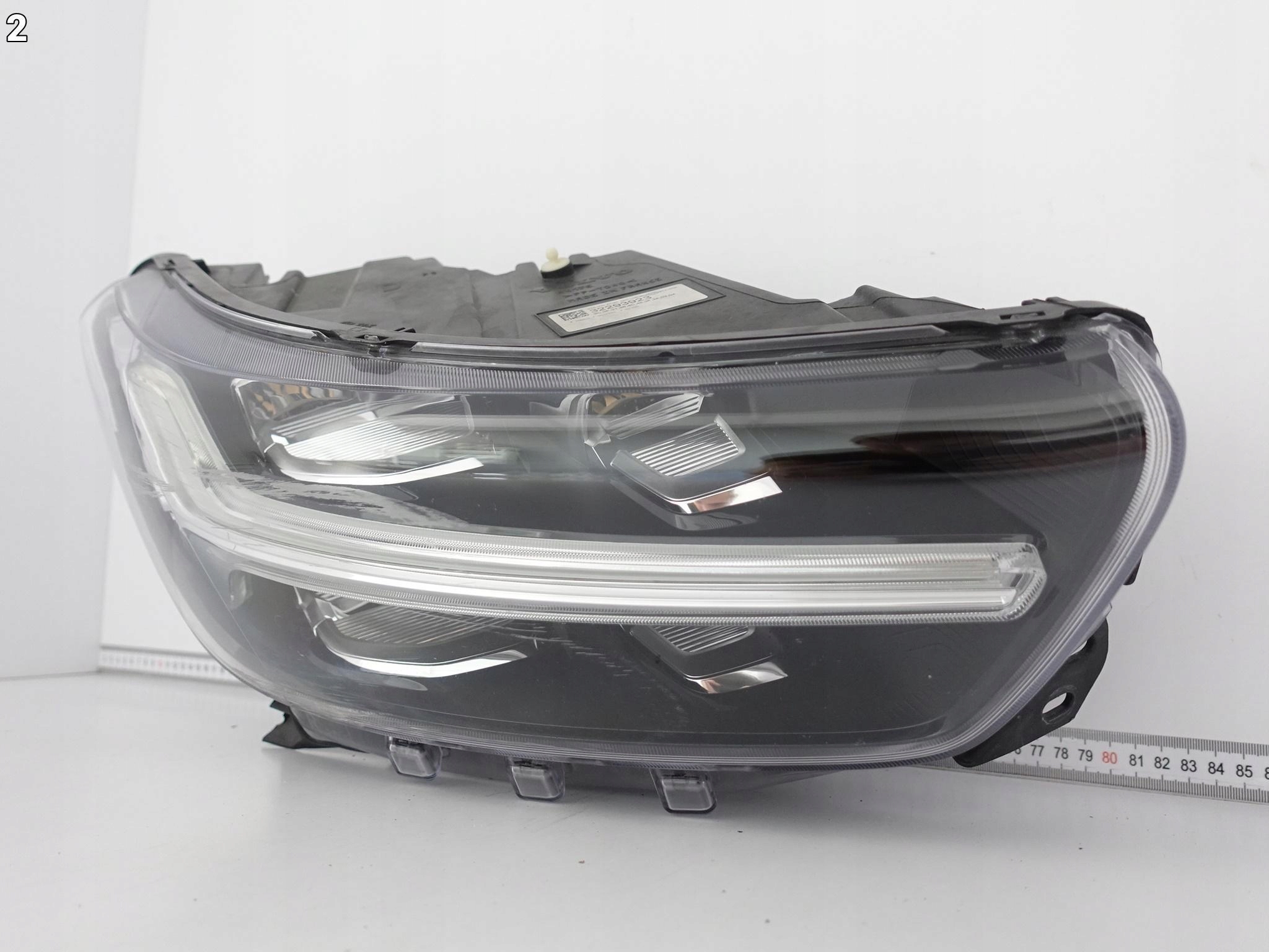 VOLVO XC40 17-22 LAMPA FULL LED MID DTD PRAWA PRZÓD EUROPA VOLVO XC40 17-22 LAMPA FULL LED MID DTD PRAWA PRZÓD EUROPA - obrazek 3