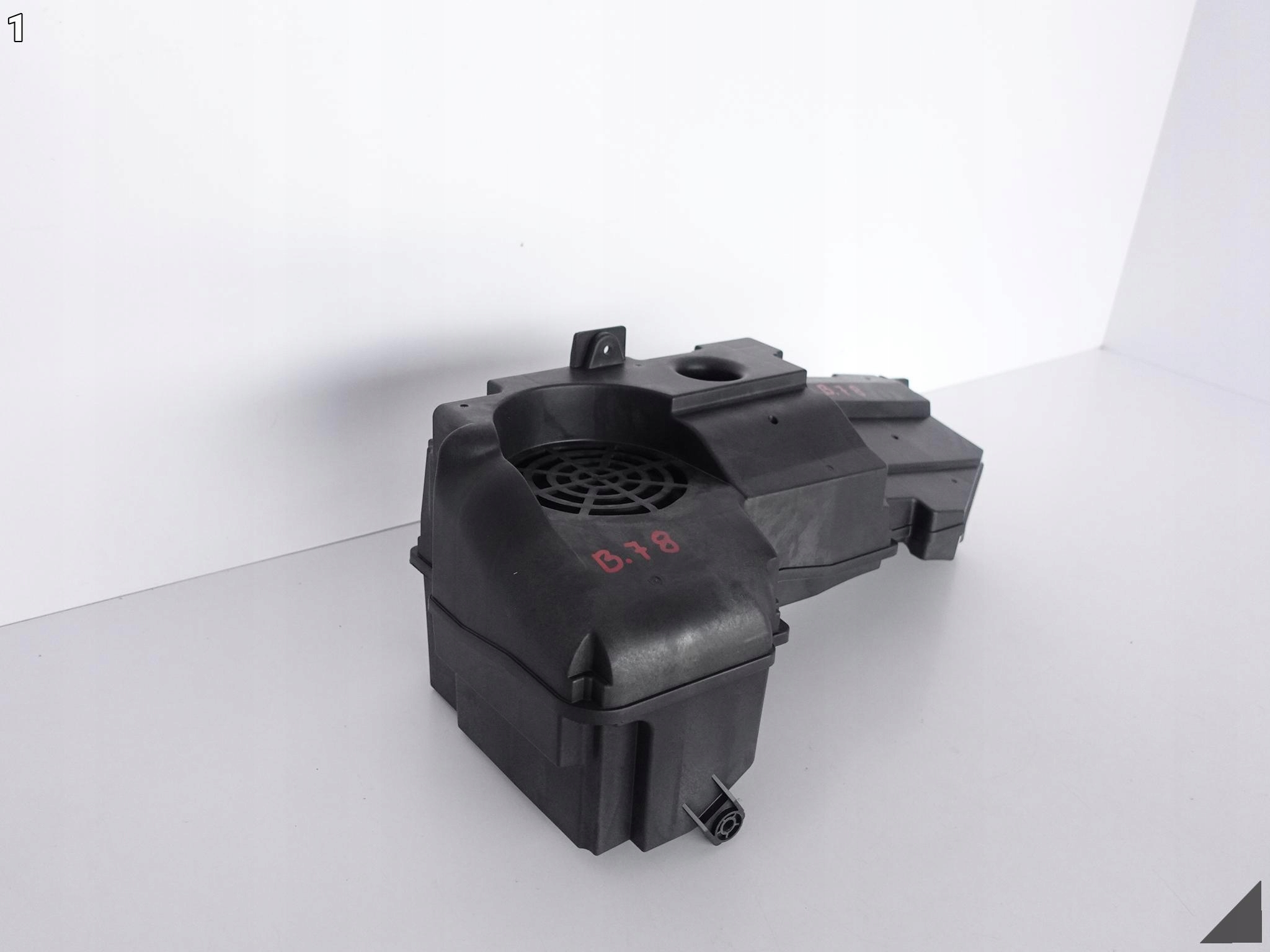 AUDI A6 S6 C7 4G0 4G1 A7 S7 4G8 GŁOŚNIK SUBWOOFER 4G9035381A AUDI A6 S6 C7 4G0 4G1 A7 S7 4G8 GŁOŚNIK SUBWOOFER 4G9035381A - obrazek 2