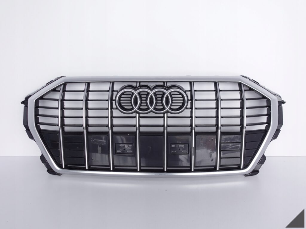 AUDI Q3 II F3 83F S-LINE 18- ZDERZAK GRILL ATRAPA