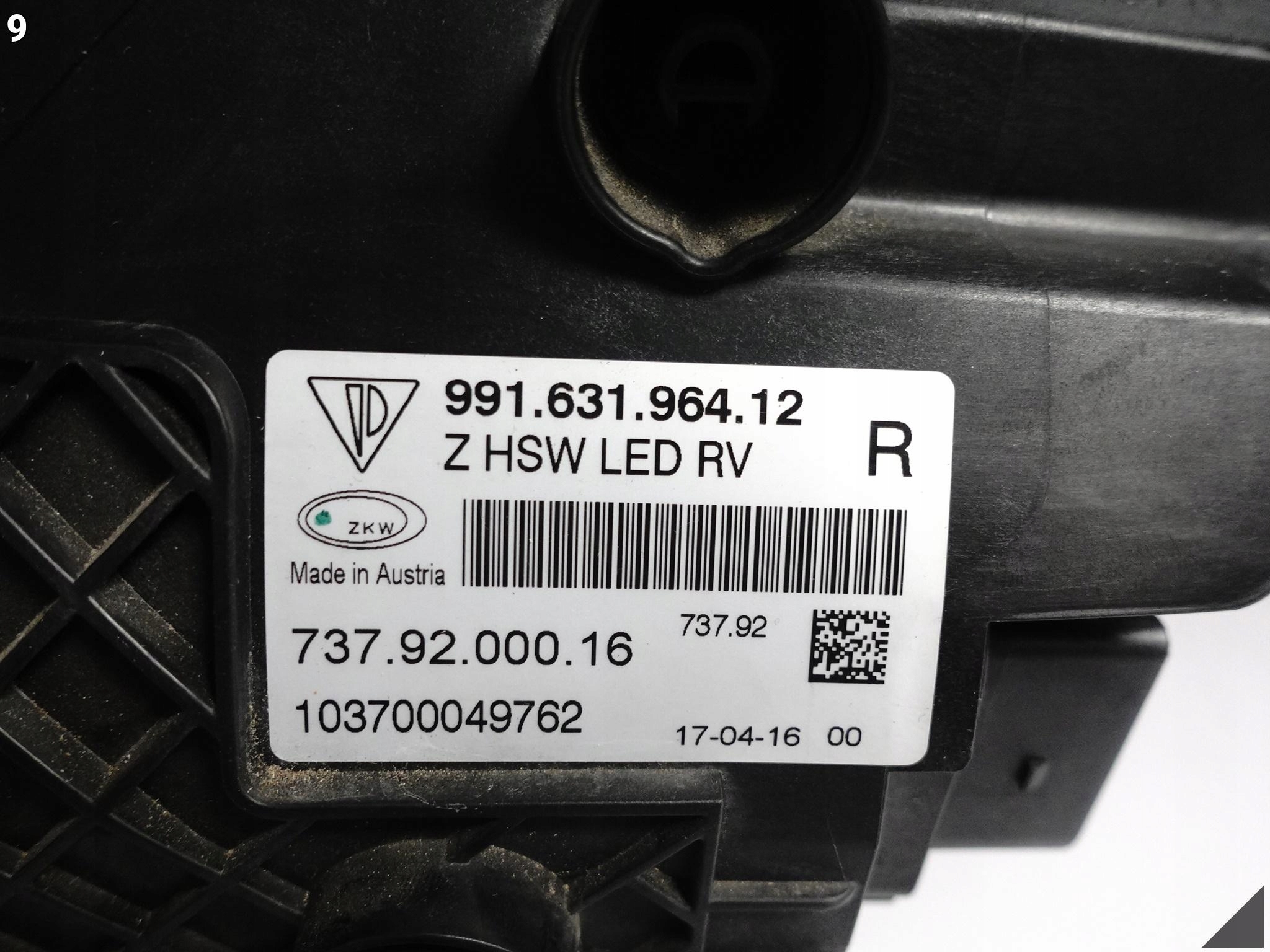 PORSCHE 991 LIFT MK2 LAMPA FULL LED PRAWA PRZÓD EUROPA BLACK/CZARNA USZKO. PORSCHE 991 LIFT MK2 LAMPA FULL LED PRAWA PRZÓD EUROPA BLACK/CZARNA USZKO. - obrazek 10