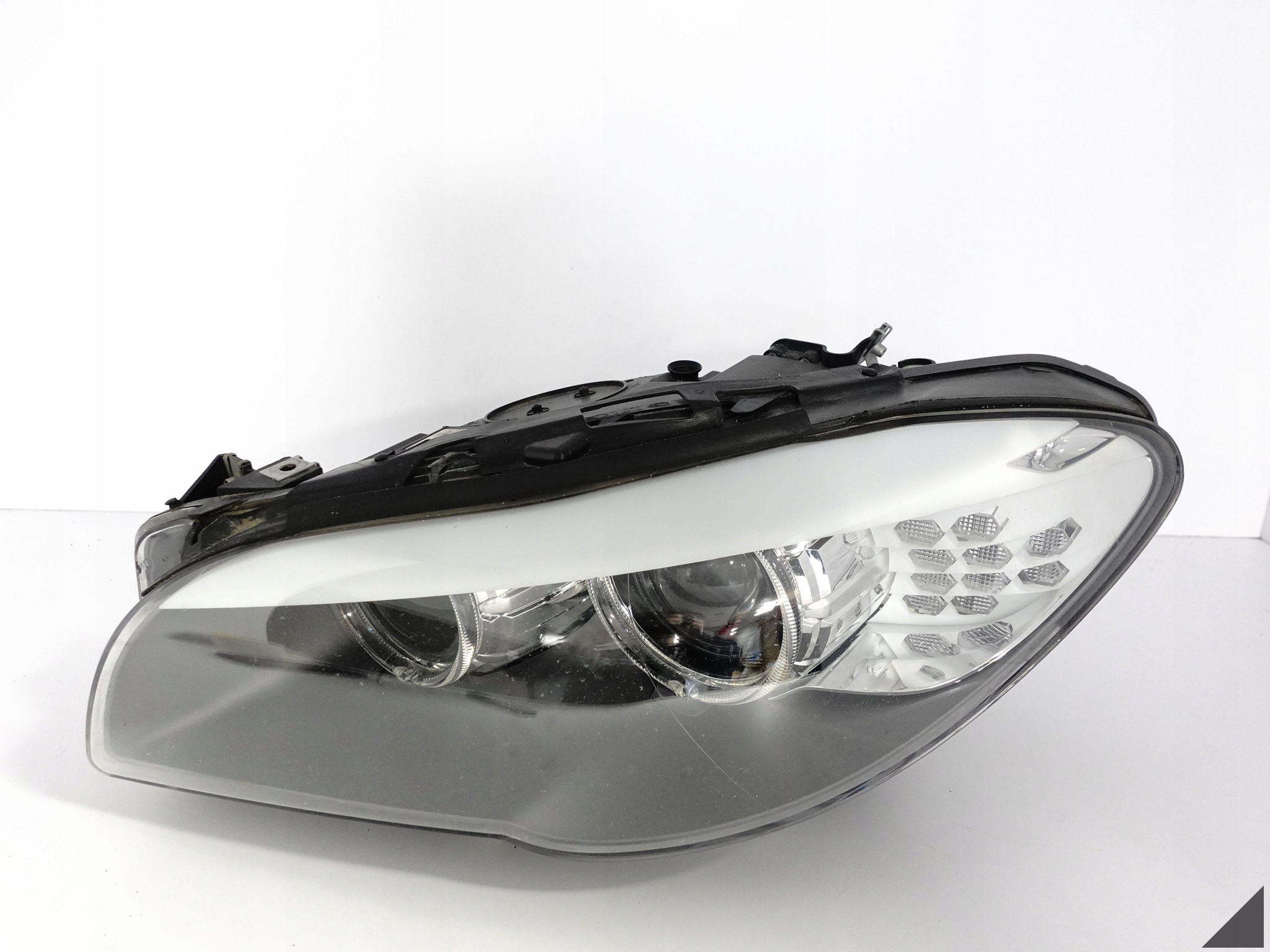 BMW 5 F10 F11 VFL 10-13 LAMPA XENON+LED NIESKRĘTNA LEWA PRZÓD EUROPA BMW 5 F10 F11 VFL 10-13 LAMPA XENON+LED NIESKRĘTNA LEWA PRZÓD EUROPA