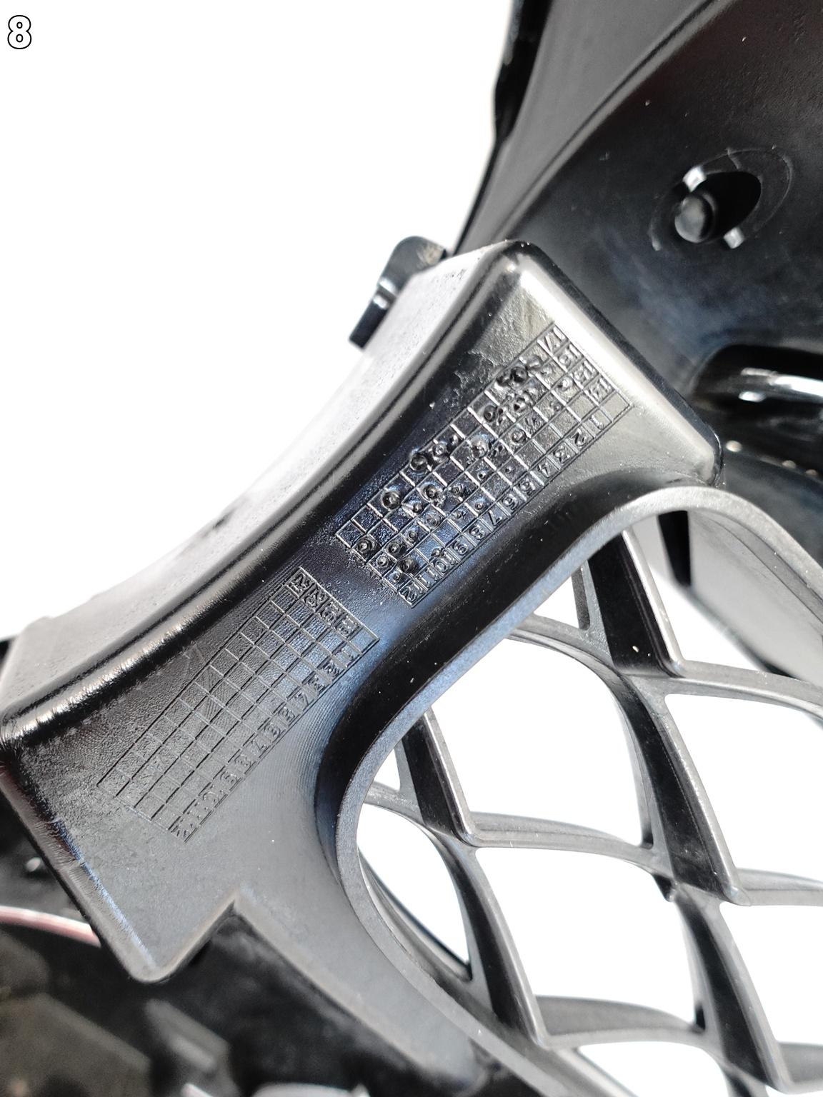 MERCEDES GLC X253 C253 AMG 15-19 GRILL ATRAPA KRATKA W ZDERZAK PRZÓD BLACK MERCEDES GLC X253 C253 AMG 15-19 GRILL ATRAPA KRATKA W ZDERZAK PRZÓD BLACK - obrazek 9