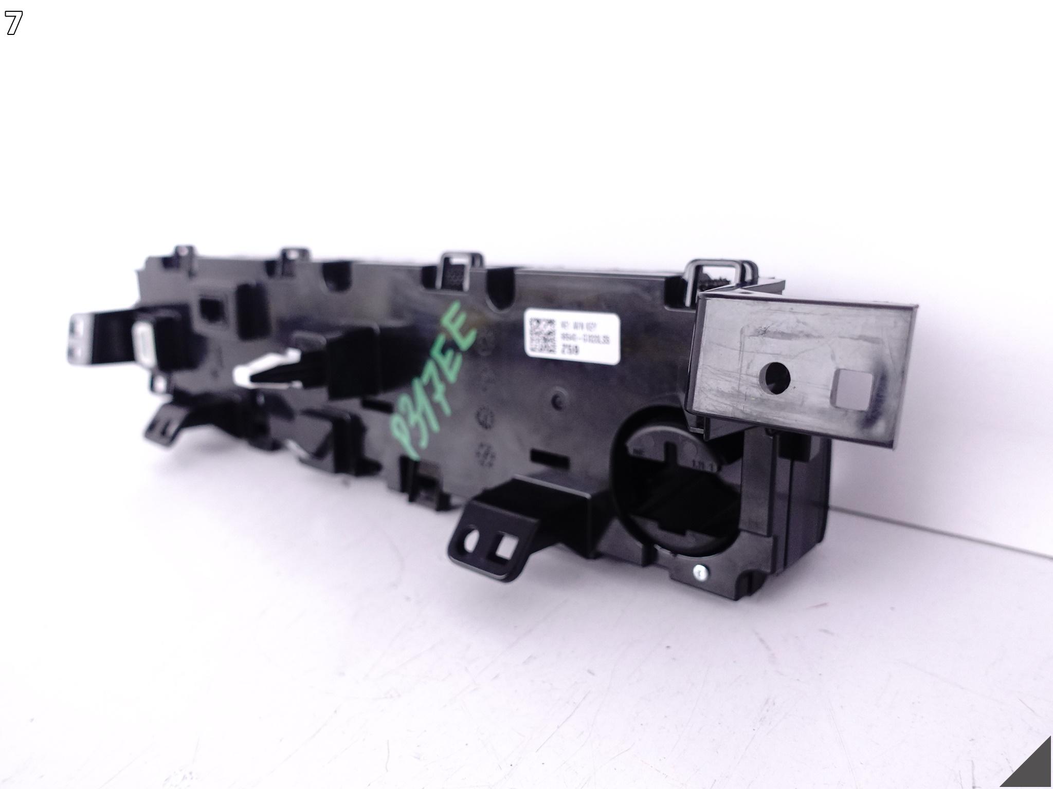 HYUNDAI IONIQ 5 21-24 PANEL STEROWANIA DESKA ROZDZIELCZA DOTYKOWY NE1 AVN HYUNDAI IONIQ 5 21-24 PANEL STEROWANIA DESKA ROZDZIELCZA DOTYKOWY NE1 AVN - obrazek 8
