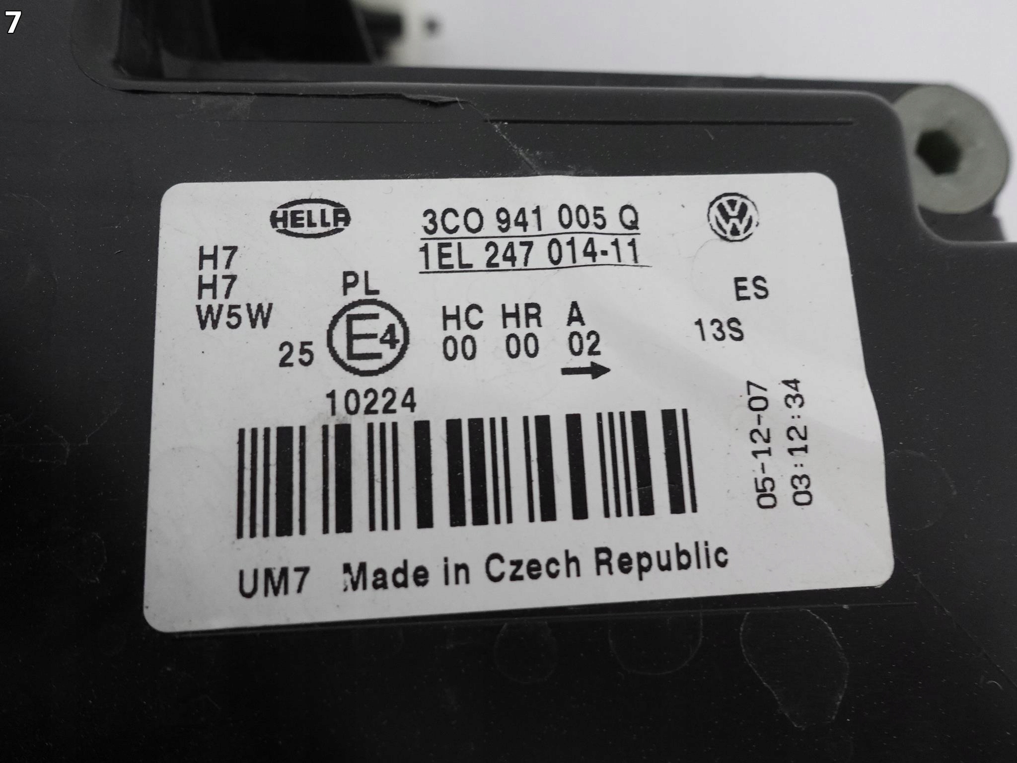 VW PASSAT B6 3C0 05-10 LAMPA LEWA ZWYKŁA H7 EU VW PASSAT B6 3C0 05-10 LAMPA LEWA ZWYKŁA H7 EU - obrazek 8