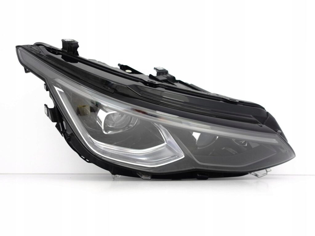VW GOLF 8 VIII 5H1 R 19- LAMPA FULL LED MATRIX IQ.LIGHT PRAWA PRZÓD EU VW GOLF 8 VIII 5H1 R 19- LAMPA FULL LED MATRIX IQ.LIGHT PRAWA PRZÓD EU