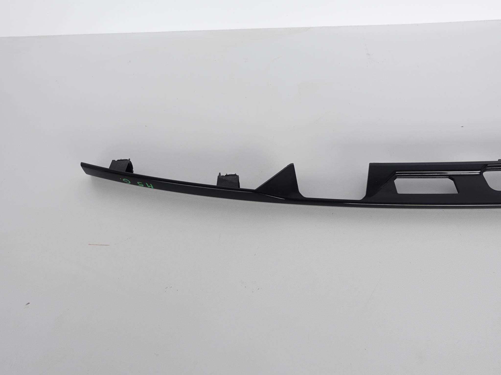 RANGE ROVER SPORT L494 13- LISTWA KLAPY BLACK TYŁ RANGE ROVER SPORT L494 13- LISTWA KLAPY BLACK TYŁ - obrazek 5