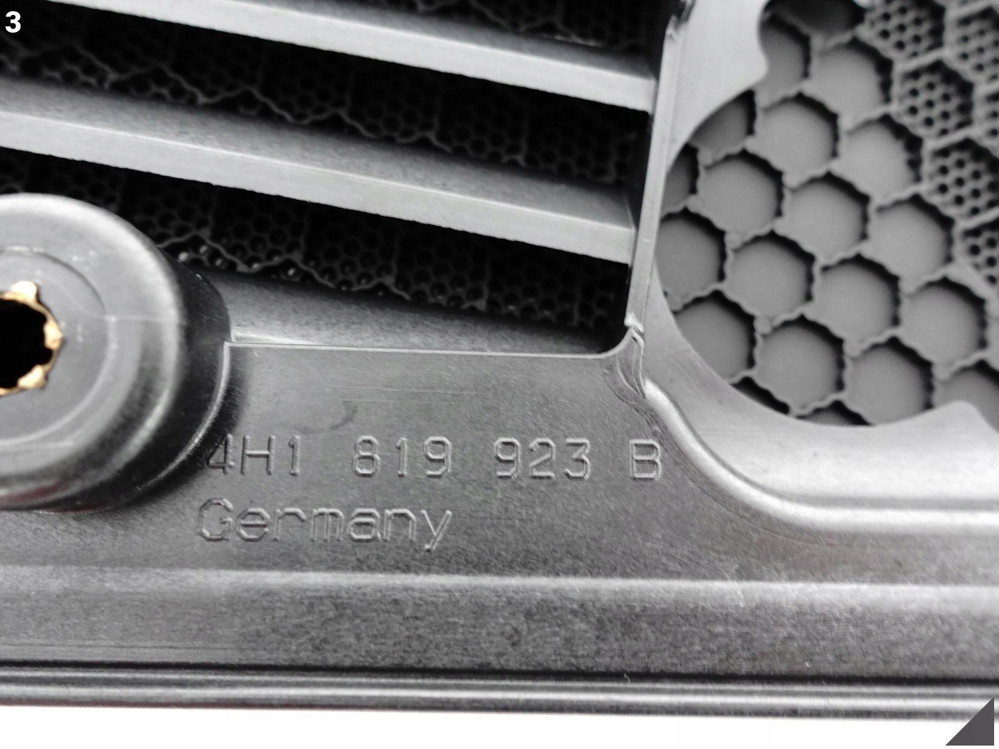 AUDI A8 S8 4H0 4H1 D4 09-17 LIFT OSŁONA KRATKA DESKI ROZDZIELCZEJ KOKPITU AUDI A8 S8 4H0 4H1 D4 09-17 LIFT OSŁONA KRATKA DESKI ROZDZIELCZEJ KOKPITU - obrazek 4