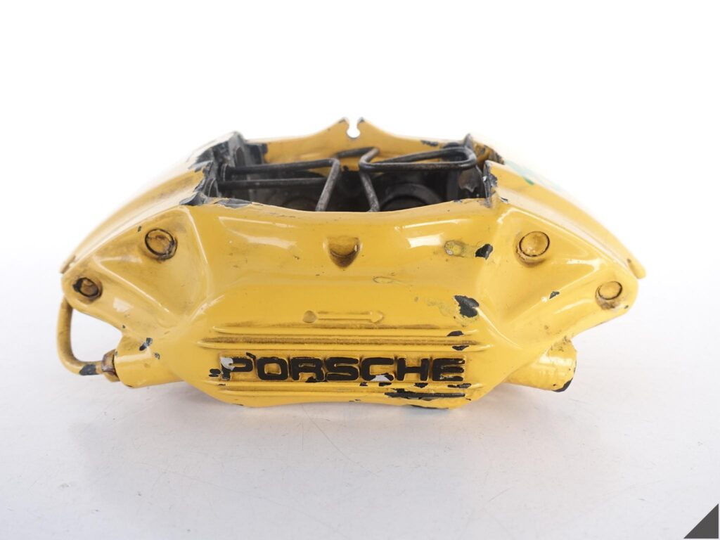 PORSCHE 944 S 951 TURBO 85-91 ZACISK HAMULCOWY PRAWY TYŁ BREMBO 20.4673.00 PORSCHE 944 S 951 TURBO 85-91 ZACISK HAMULCOWY PRAWY TYŁ BREMBO 20.4673.00
