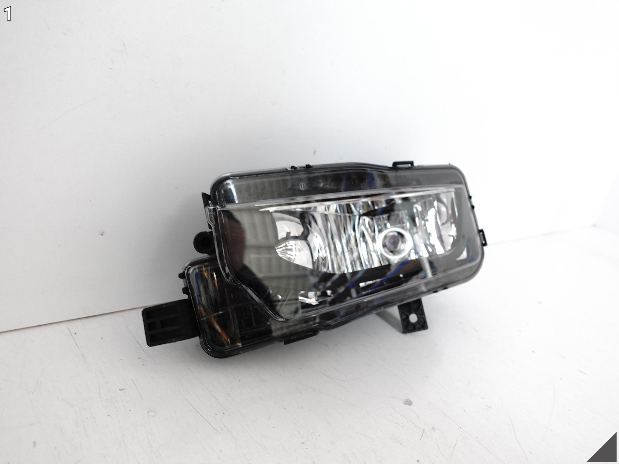VW T6 7E0 TRANSPORTER 15-19 HALOGEN LEWY PRZÓD VW T6 7E0 TRANSPORTER 15-19 HALOGEN LEWY PRZÓD - obrazek 2
