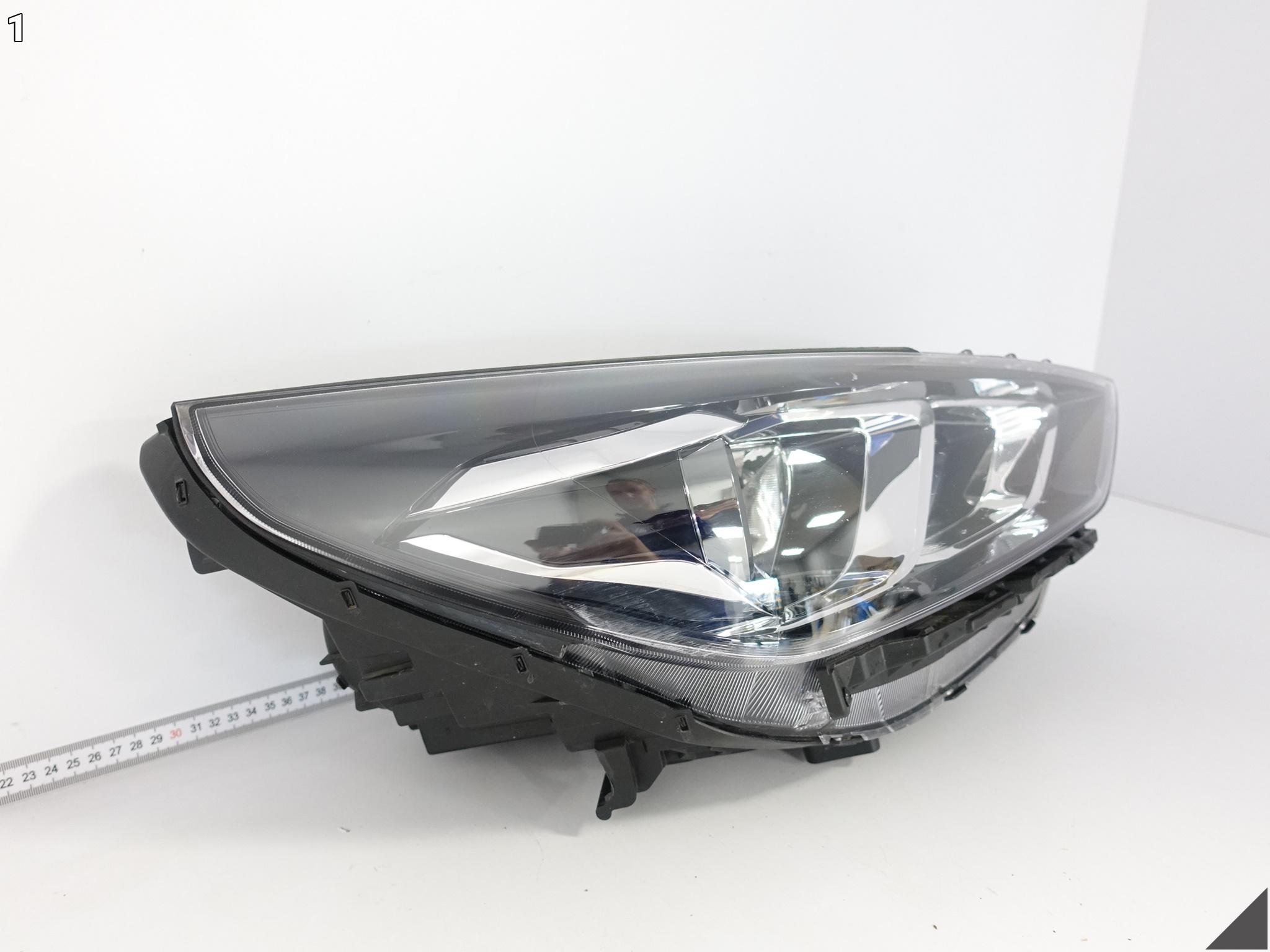 HYUNDAI I30 III 3 LIFT 20-24 LAMPA ZWYKŁA HALOGEN PRAWA PRZÓD EUROPA HYUNDAI I30 III 3 LIFT 20-24 LAMPA ZWYKŁA HALOGEN PRAWA PRZÓD EUROPA - obrazek 2