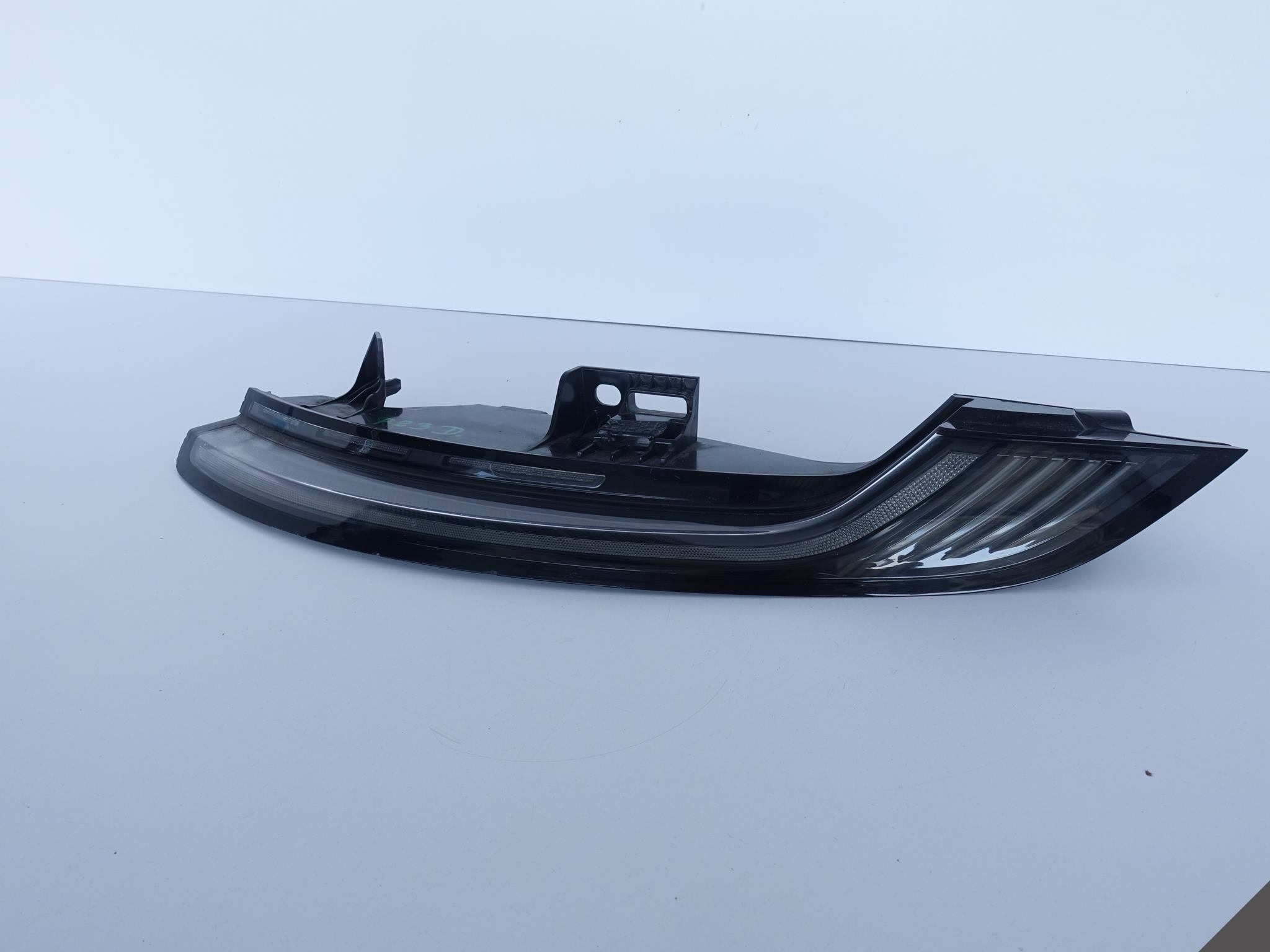 PORSCHE 911 992 19- LED LAMPA PRAWA EUROPA CIEMNA PORSCHE 911 992 19- LED LAMPA PRAWA EUROPA CIEMNA - obrazek 2