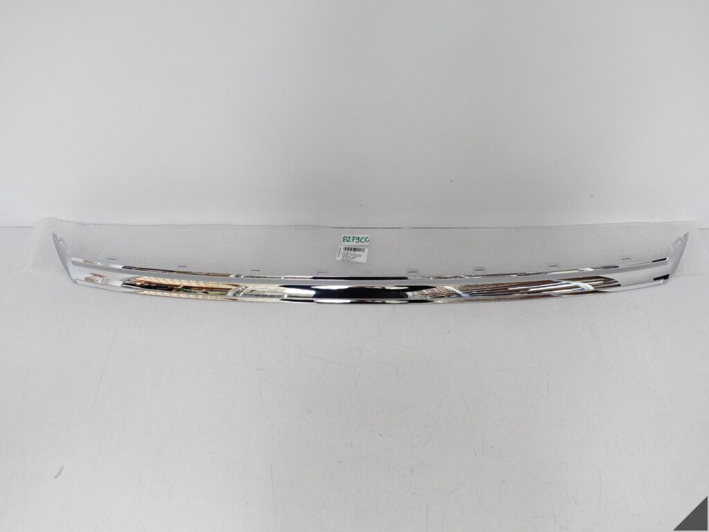 VW CRAFTER II 2 7C0 17- LISTWA OZDOBNA CHROM W GRILL ZDERZAK PRZÓD VW CRAFTER II 2 7C0 17- LISTWA OZDOBNA CHROM W GRILL ZDERZAK PRZÓD