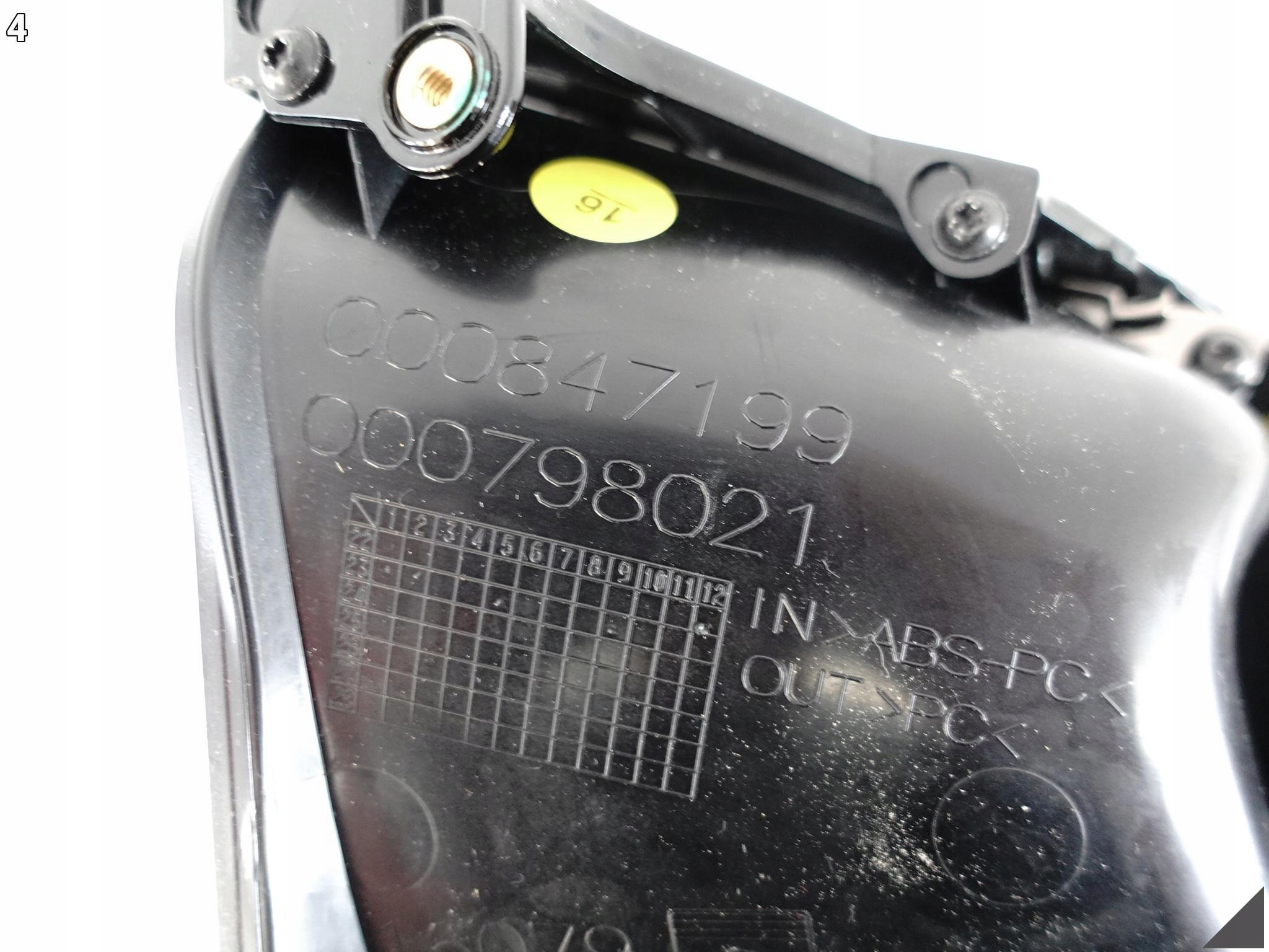 FERRARI PUROSANGUE F175 23- KRATKA NAWIEWU LEWA KOKPIT OSŁONA DEKOR FERRARI PUROSANGUE F175 23- KRATKA NAWIEWU LEWA KOKPIT OSŁONA DEKOR - obrazek 5