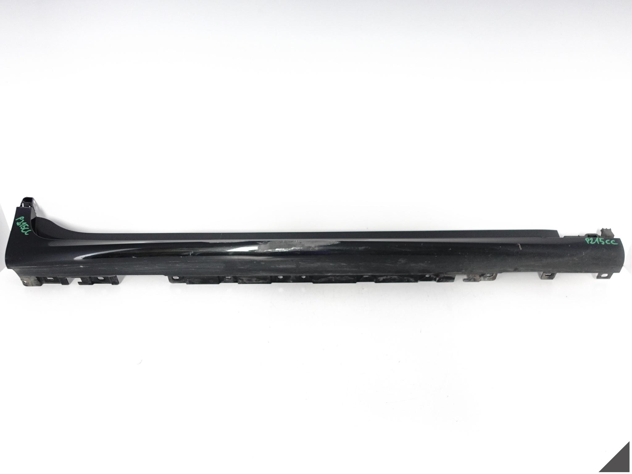BMW X3 F25 X4 F26 M-PAKIET 10-17 (PRZED/PO LIFT) PRÓG LISTWA PROGOWA PRAWA BMW X3 F25 X4 F26 M-PAKIET 10-17 (PRZED/PO LIFT) PRÓG LISTWA PROGOWA PRAWA