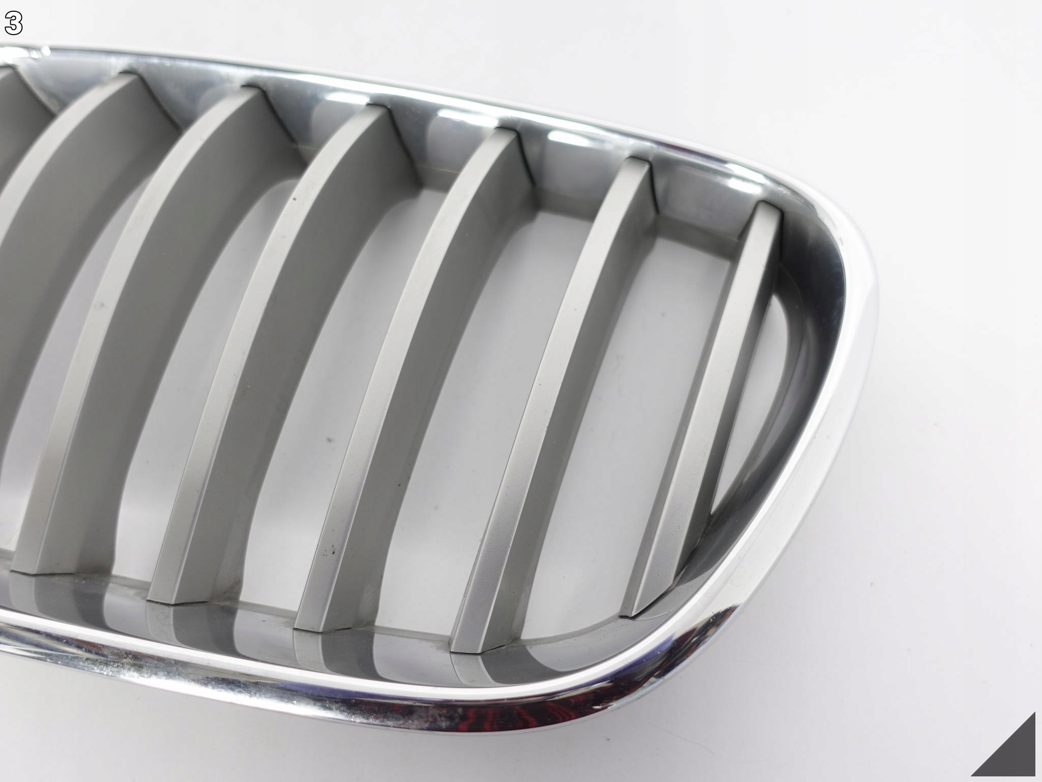 BMW X3 F25 10-14 GRILL ATRAPA NERKA LEWA PRZÓD BMW X3 F25 10-14 GRILL ATRAPA NERKA LEWA PRZÓD - obrazek 4