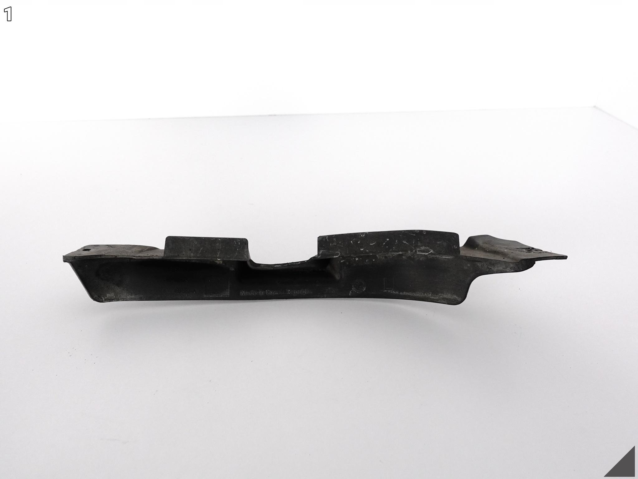 SKODA SCALA 657 19- CHLAPACZ OSŁONA ŚLIZG NADKOLE LEWE PRZÓD 657853887A SKODA SCALA 657 19- CHLAPACZ OSŁONA ŚLIZG NADKOLE LEWE PRZÓD 657853887A - obrazek 2