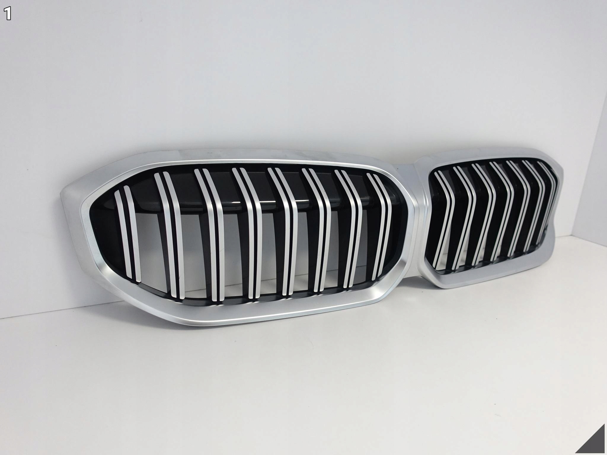 BMW 3 G20 G21 LCI LIFT M-PAKIET 22- NERKI GRILL ATRAPA KRATKA ZDERZAK PRZÓD BMW 3 G20 G21 LCI LIFT M-PAKIET 22- NERKI GRILL ATRAPA KRATKA ZDERZAK PRZÓD - obrazek 2