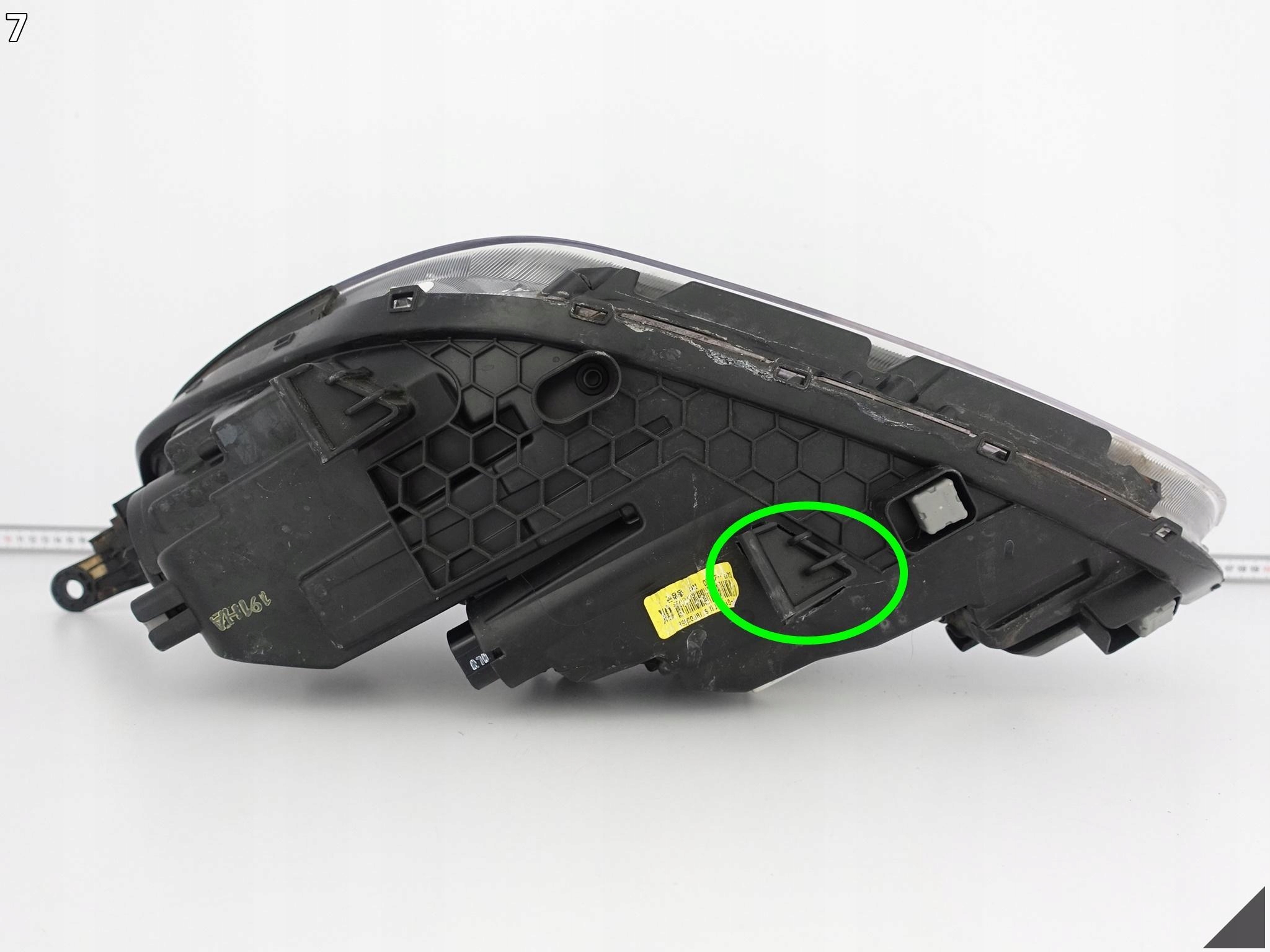 HYUNDAI I30 III 16-20 LAMPA ZWYKŁA HALOGEN SOCZEWKA PRAWA PRZÓD EUROPA HYUNDAI I30 III 16-20 LAMPA ZWYKŁA HALOGEN SOCZEWKA PRAWA PRZÓD EUROPA - obrazek 8