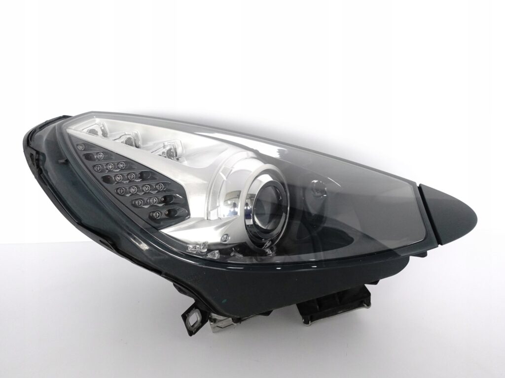 FERRARI CALIFORNIA F149 08-14 XENON+LED LAMPA PRAWA EU FERRARI CALIFORNIA F149 08-14 XENON+LED LAMPA PRAWA EU