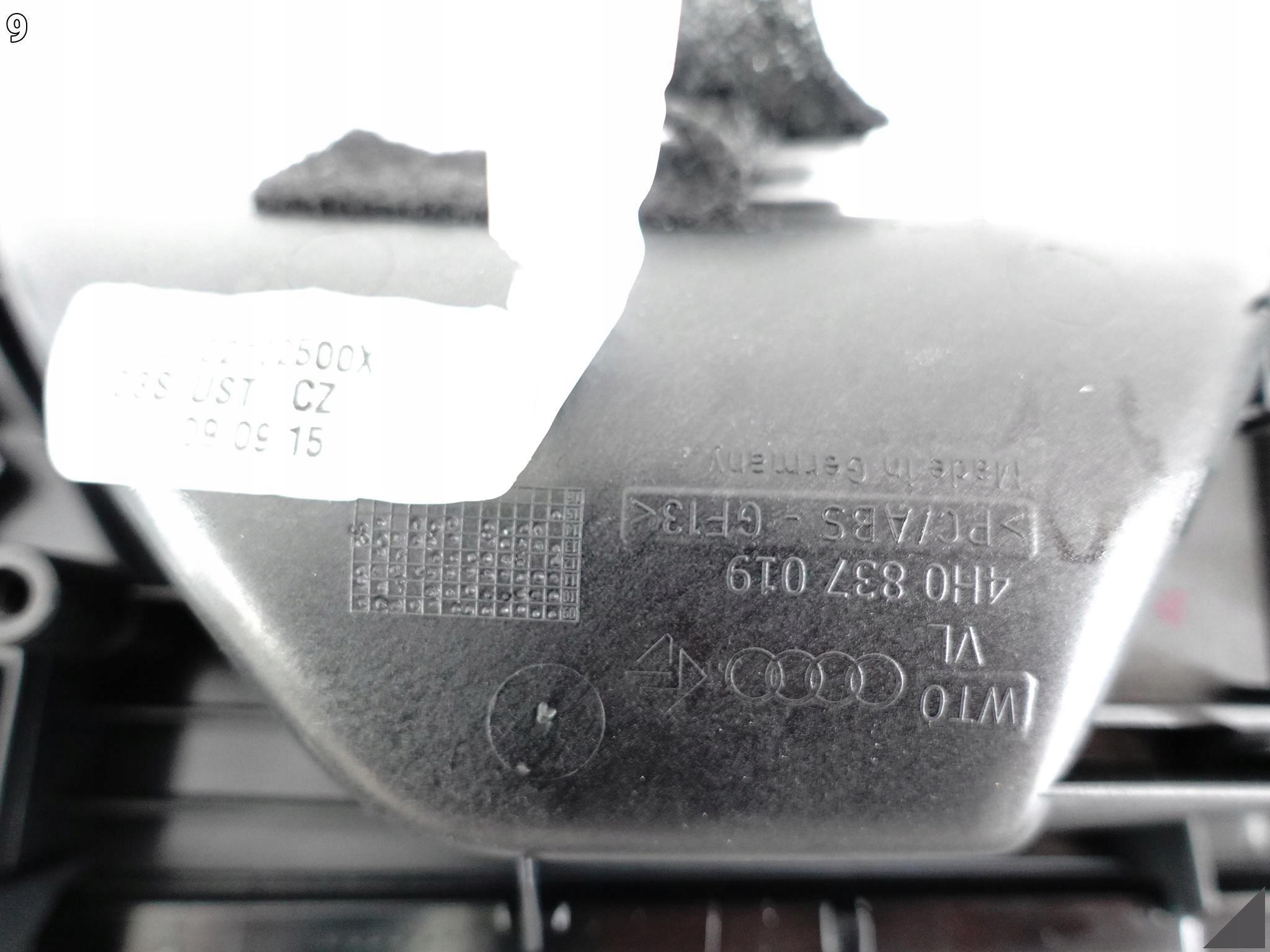 AUDI A8 S8 4H0 D4 LIFT 13-17 LISTWA DEKOR DRZWI LEWA PRZÓD KLAMKA GQ2 AUDI A8 S8 4H0 D4 LIFT 13-17 LISTWA DEKOR DRZWI LEWA PRZÓD KLAMKA GQ2 - obrazek 10