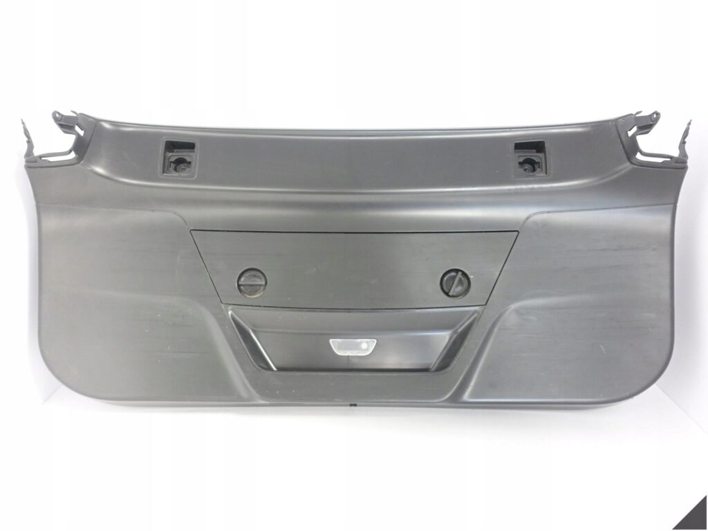 BMW 6 G32 GRAN TURISMO LIFT 17-23 TAPICERKA DOLNA KLAPY BAGAŻNIKA TYŁ BMW 6 G32 GRAN TURISMO LIFT 17-23 TAPICERKA DOLNA KLAPY BAGAŻNIKA TYŁ