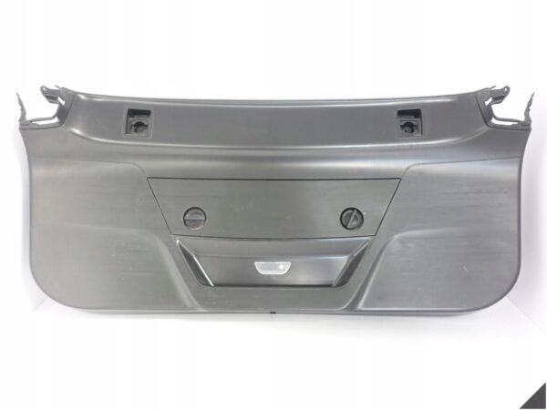 BMW 6 G32 GRAN TURISMO LIFT 17-23 TAPICERKA DOLNA KLAPY BAGAŻNIKA TYŁ BMW 6 G32 GRAN TURISMO LIFT 17-23 TAPICERKA DOLNA KLAPY BAGAŻNIKA TYŁ