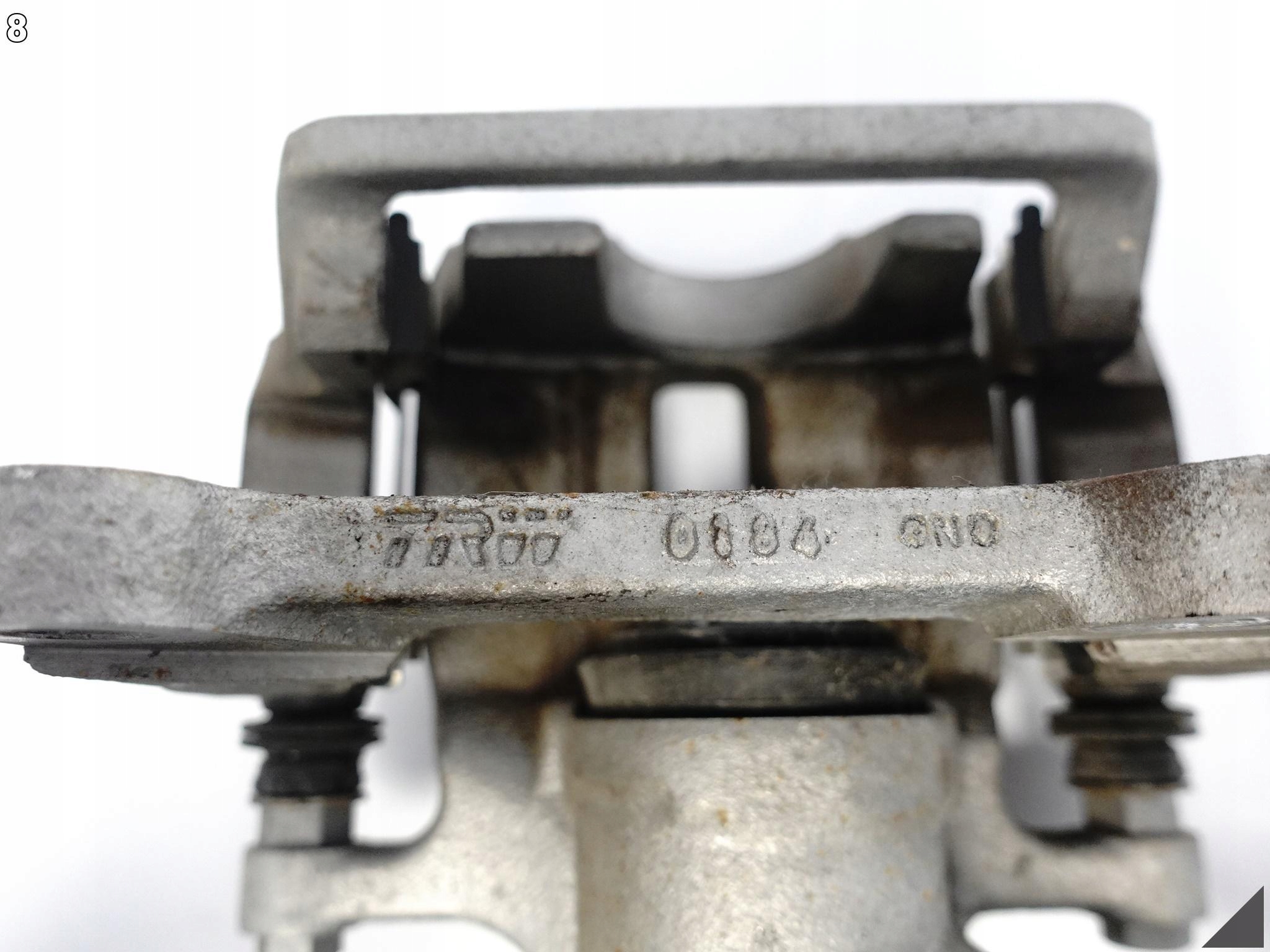 AUDI A8 S8 4H0 D4 LIFT 09-17 ZACISK HAMULCOWY PRAWY TYŁ 4.0TFSI TRW *110KM* AUDI A8 S8 4H0 D4 LIFT 09-17 ZACISK HAMULCOWY PRAWY TYŁ 4.0TFSI TRW *110KM* - obrazek 9