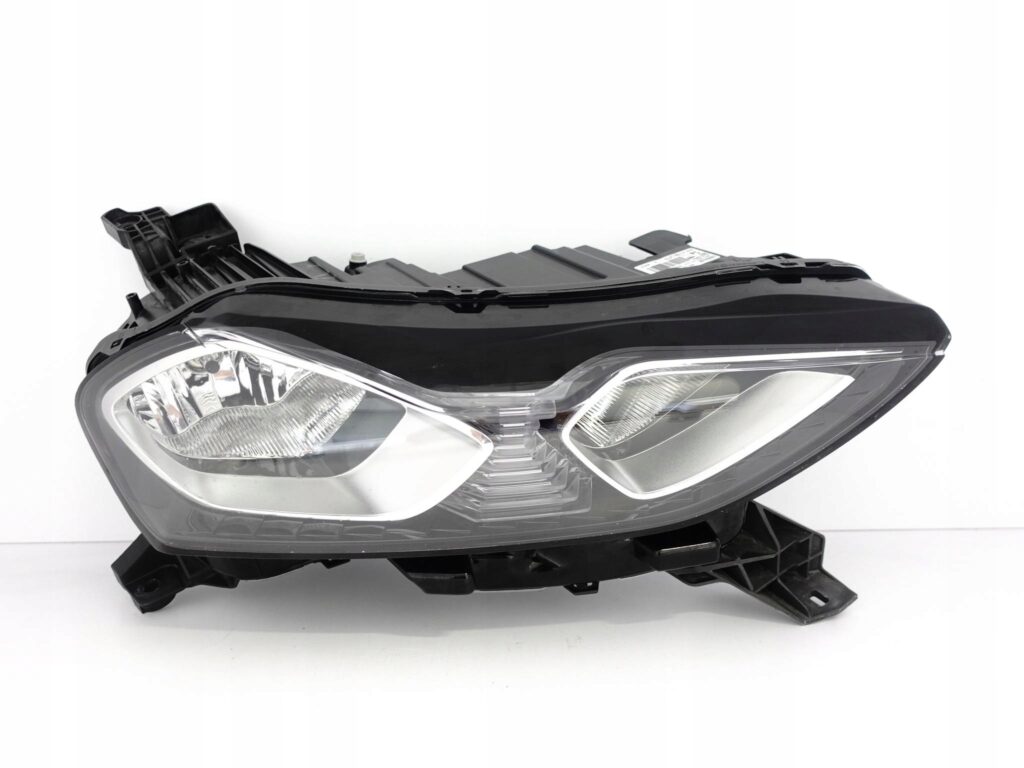 DS 3 DS3 CROSSBACK E-TENSE 18-22 LAMPA PRAWA ZWYKŁA HALOGEN H7 PRZÓD EU DS 3 DS3 CROSSBACK E-TENSE 18-22 LAMPA PRAWA ZWYKŁA HALOGEN H7 PRZÓD EU