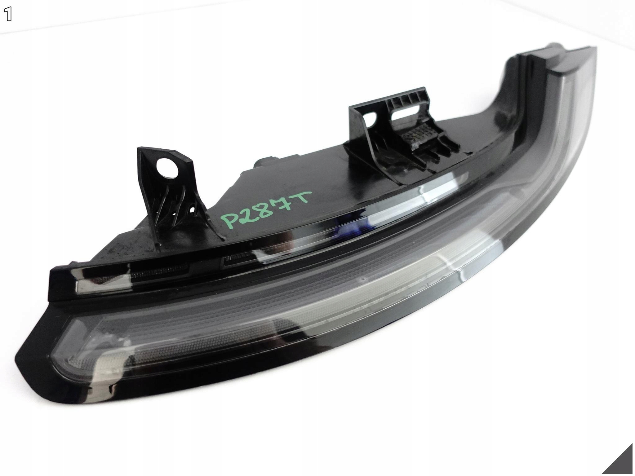 PORSCHE 911 992 19- EXCLUSIVE LAMPA LED PRAWA TYŁ EUROPA CIEMNA / CZARNA PORSCHE 911 992 19- EXCLUSIVE LAMPA LED PRAWA TYŁ EUROPA CIEMNA / CZARNA - obrazek 2