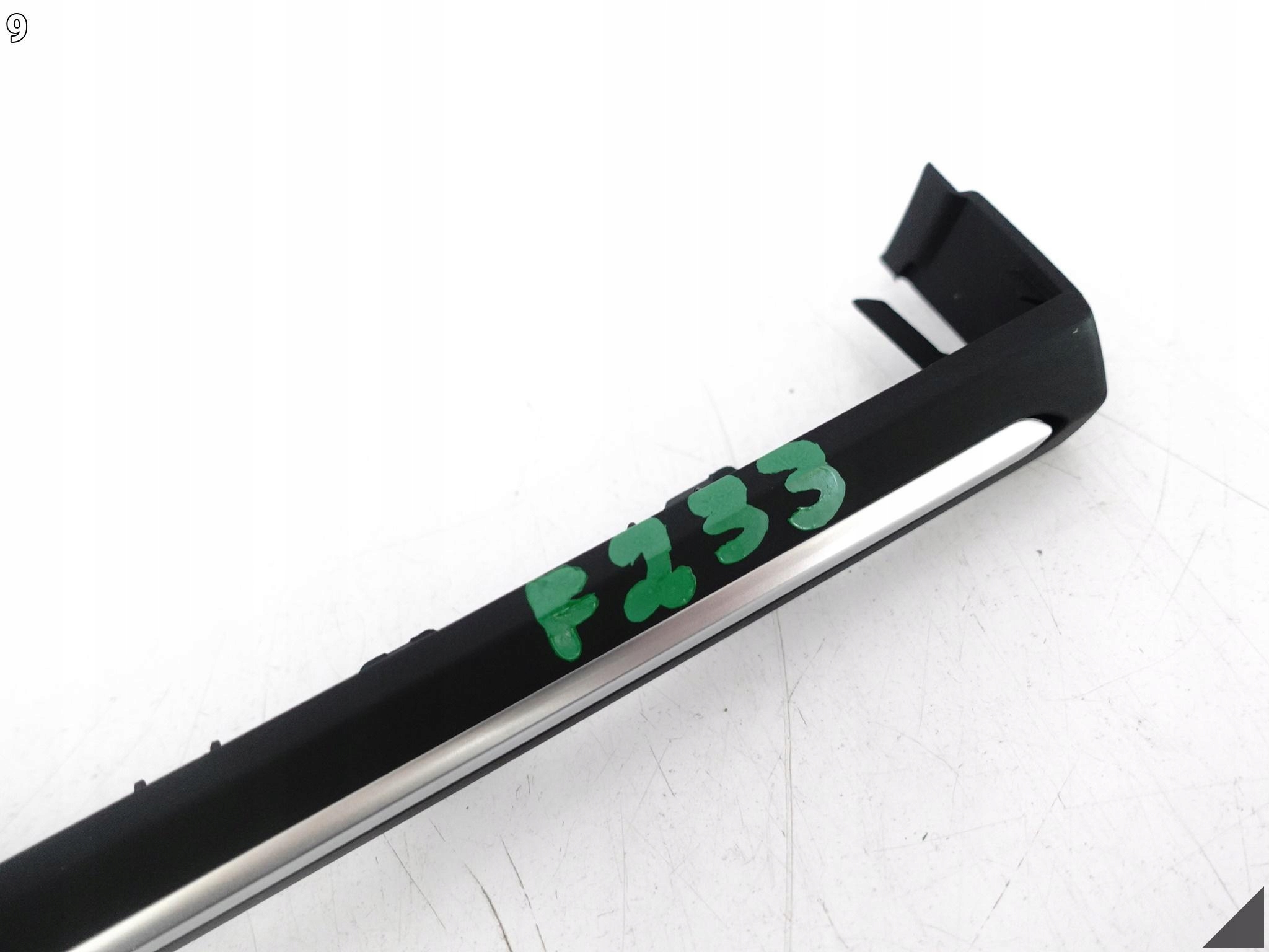 AUDI A5 S5 F5 8W6 8W2 A4 S4 8W0 B9 15- LISTWA DEKOR DESKI RODZIELCZEJ CHROM AUDI A5 S5 F5 8W6 8W2 A4 S4 8W0 B9 15- LISTWA DEKOR DESKI RODZIELCZEJ CHROM - obrazek 10