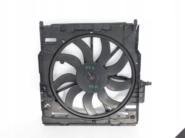 BMW X5 F15 E70 X6 F16 E71 WENTYLATOR 7634471 850W BMW X5 F15 E70 X6 F16 E71 WENTYLATOR 7634471 850W
